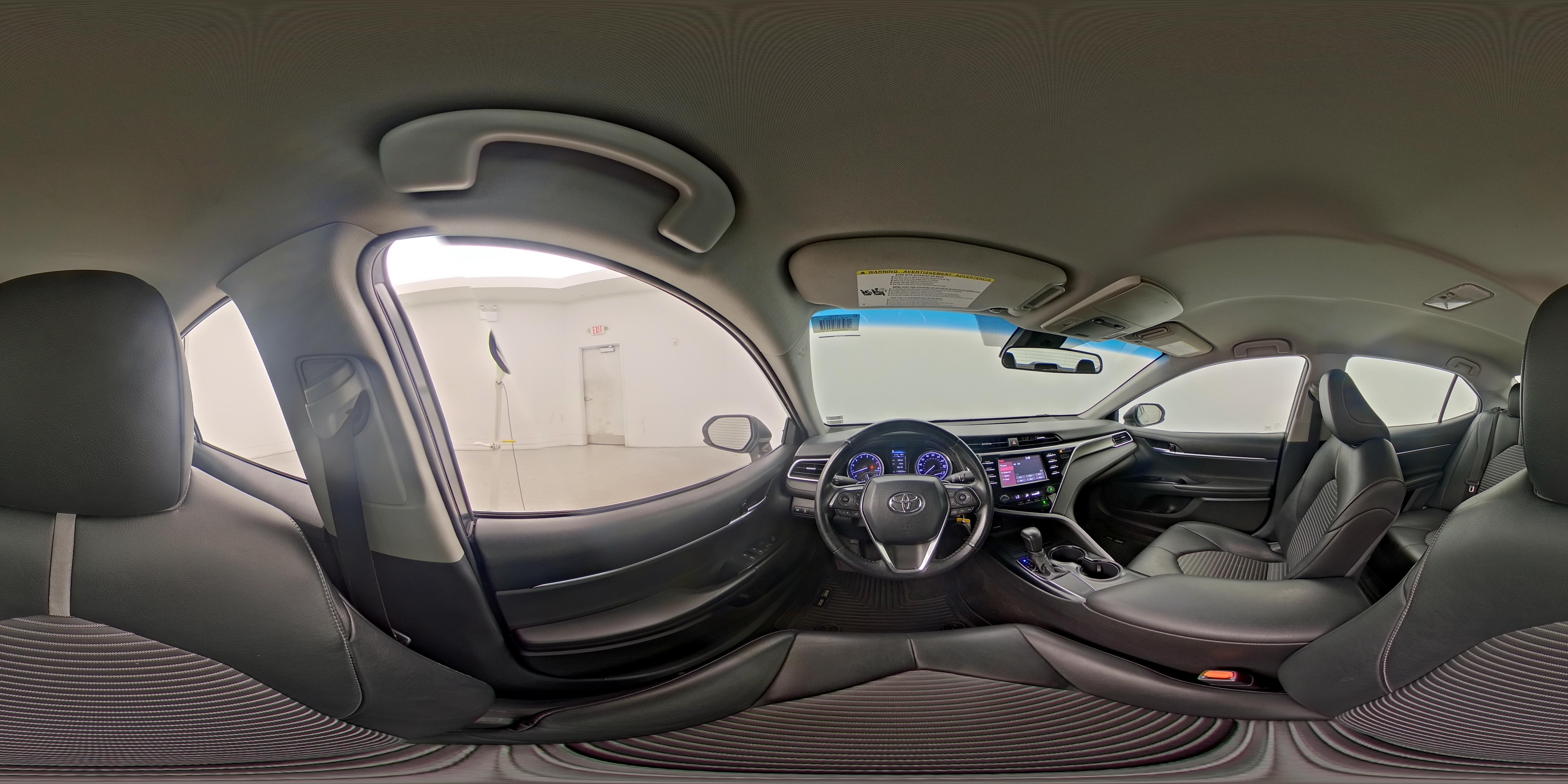 2018 Toyota Camry SE - Photo 26