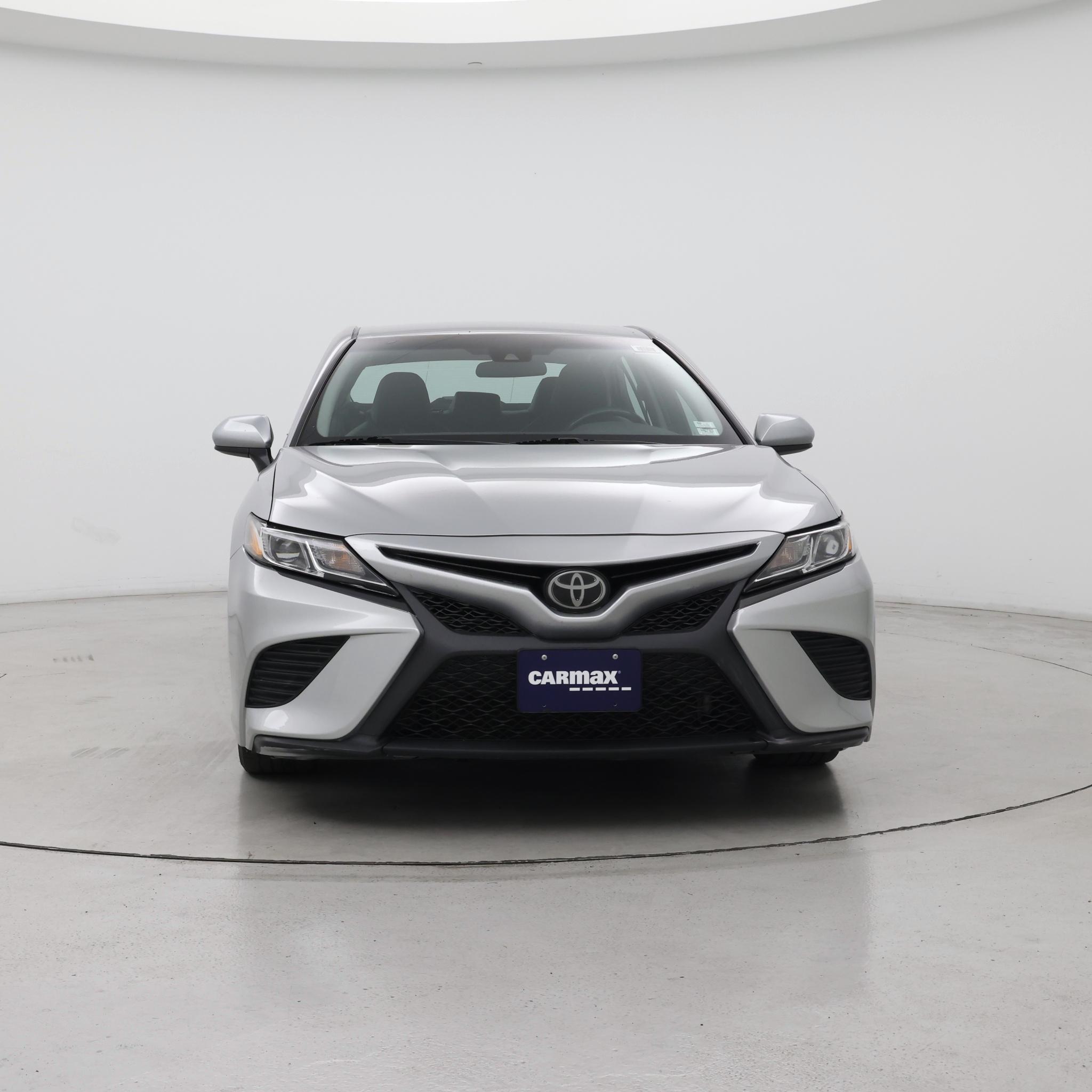 Thumbnail: 2018 Toyota Camry - 5
