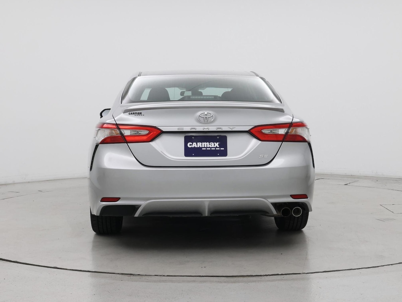 2018 Toyota Camry SE - Photo 7