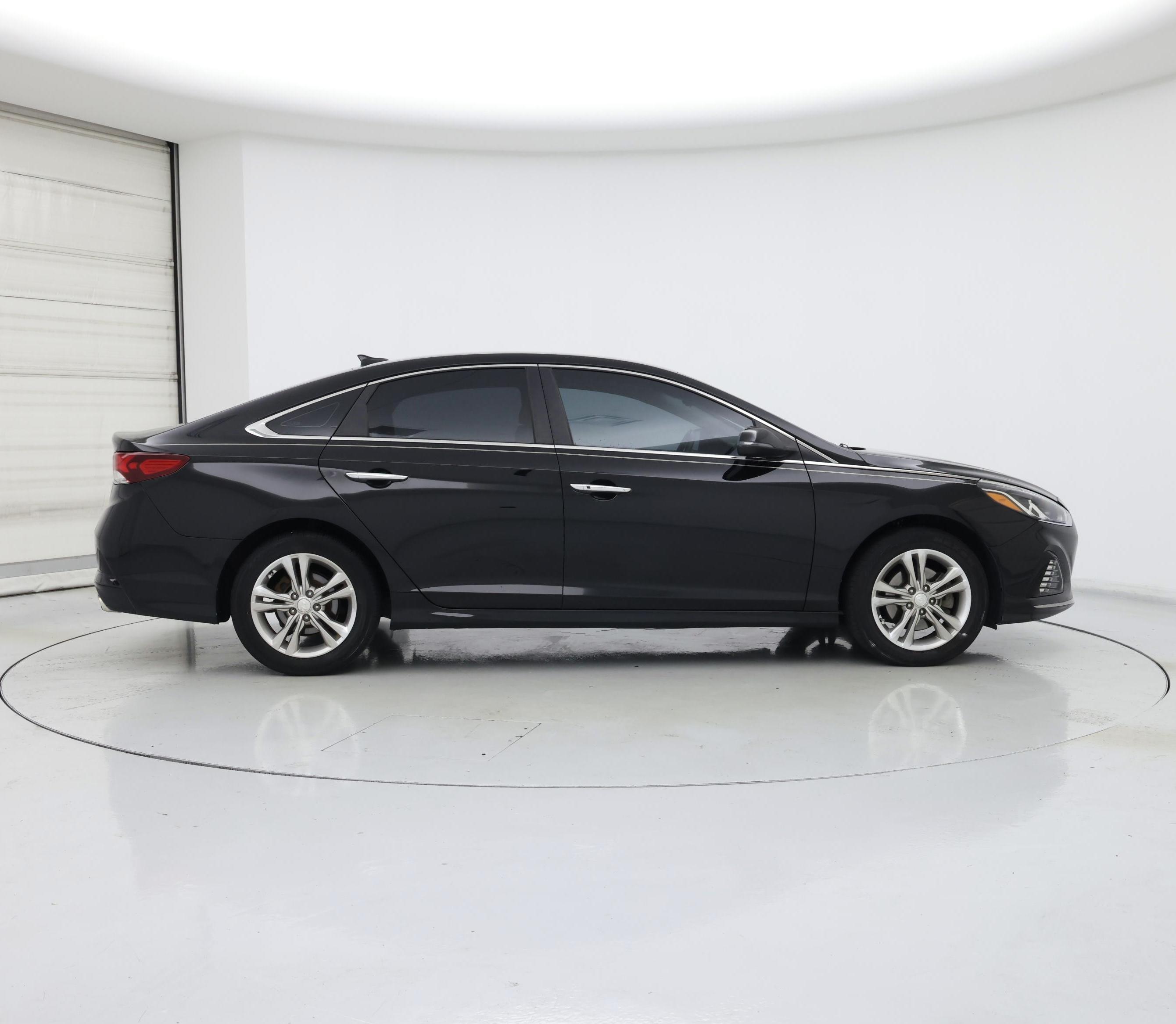 Thumbnail: 2019 Hyundai Sonata - 7