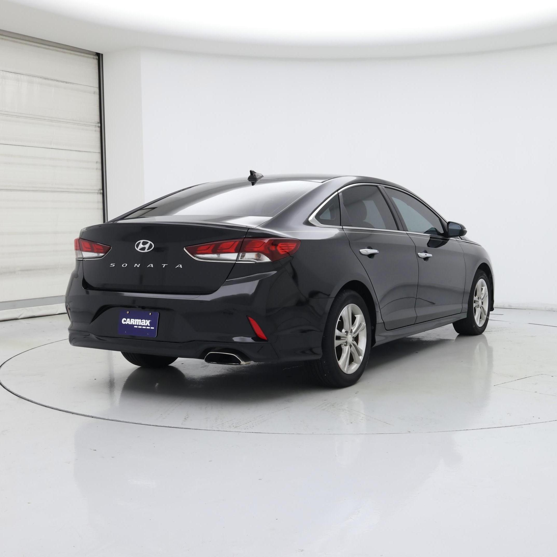 Thumbnail: 2019 Hyundai Sonata - 8