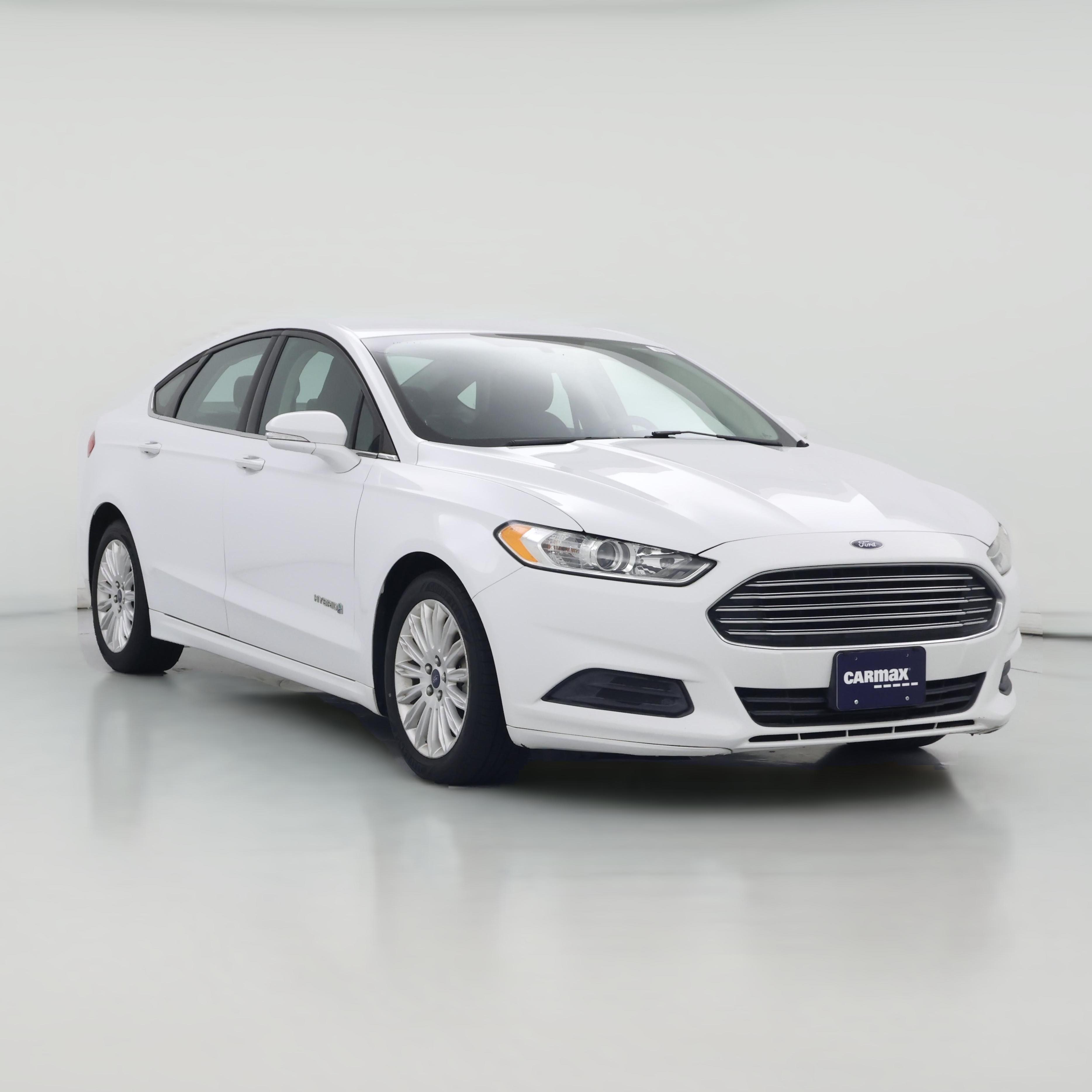 Thumbnail: 2016 Ford Fusion - 1