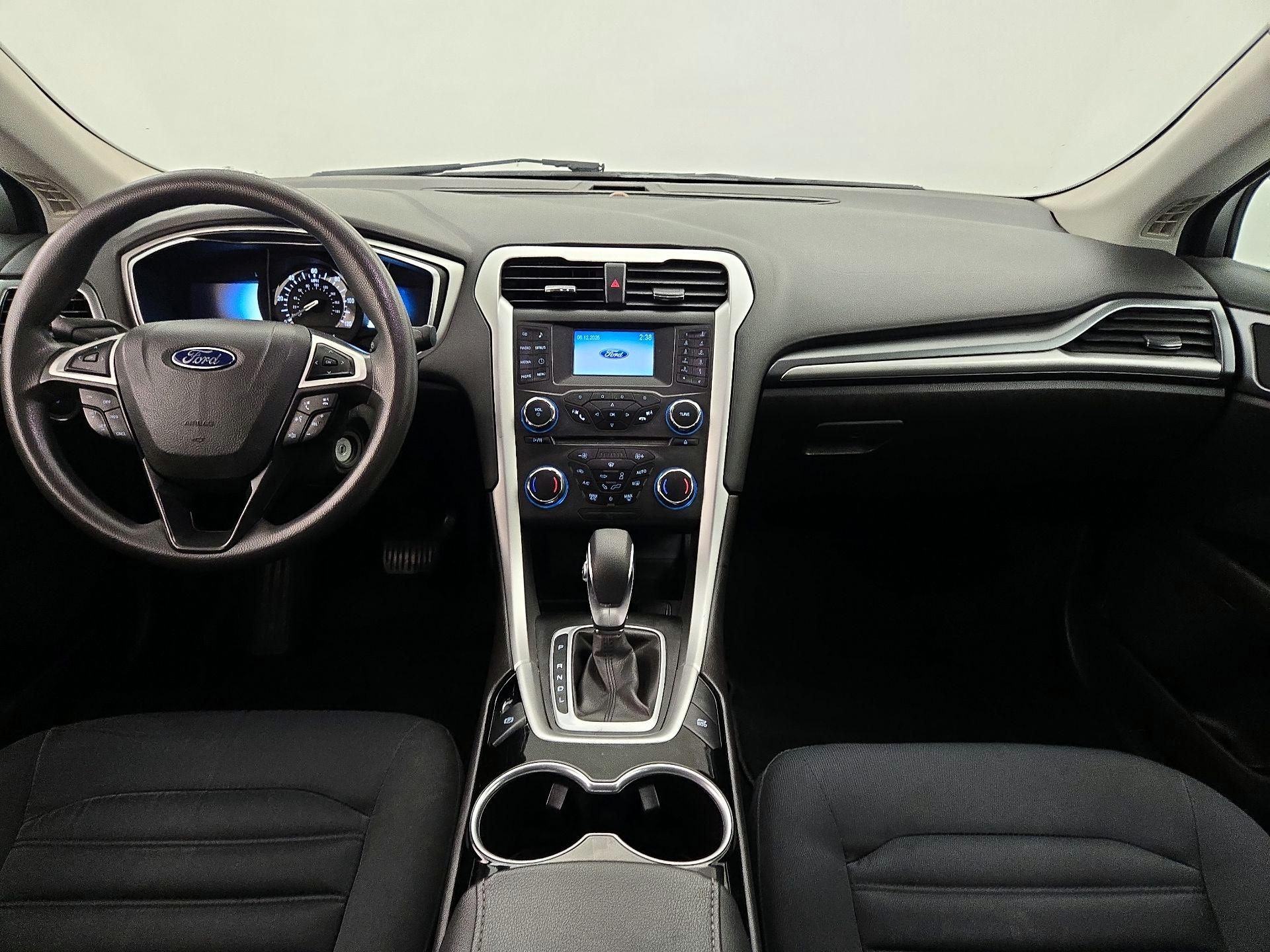 Thumbnail: 2016 Ford Fusion - 9