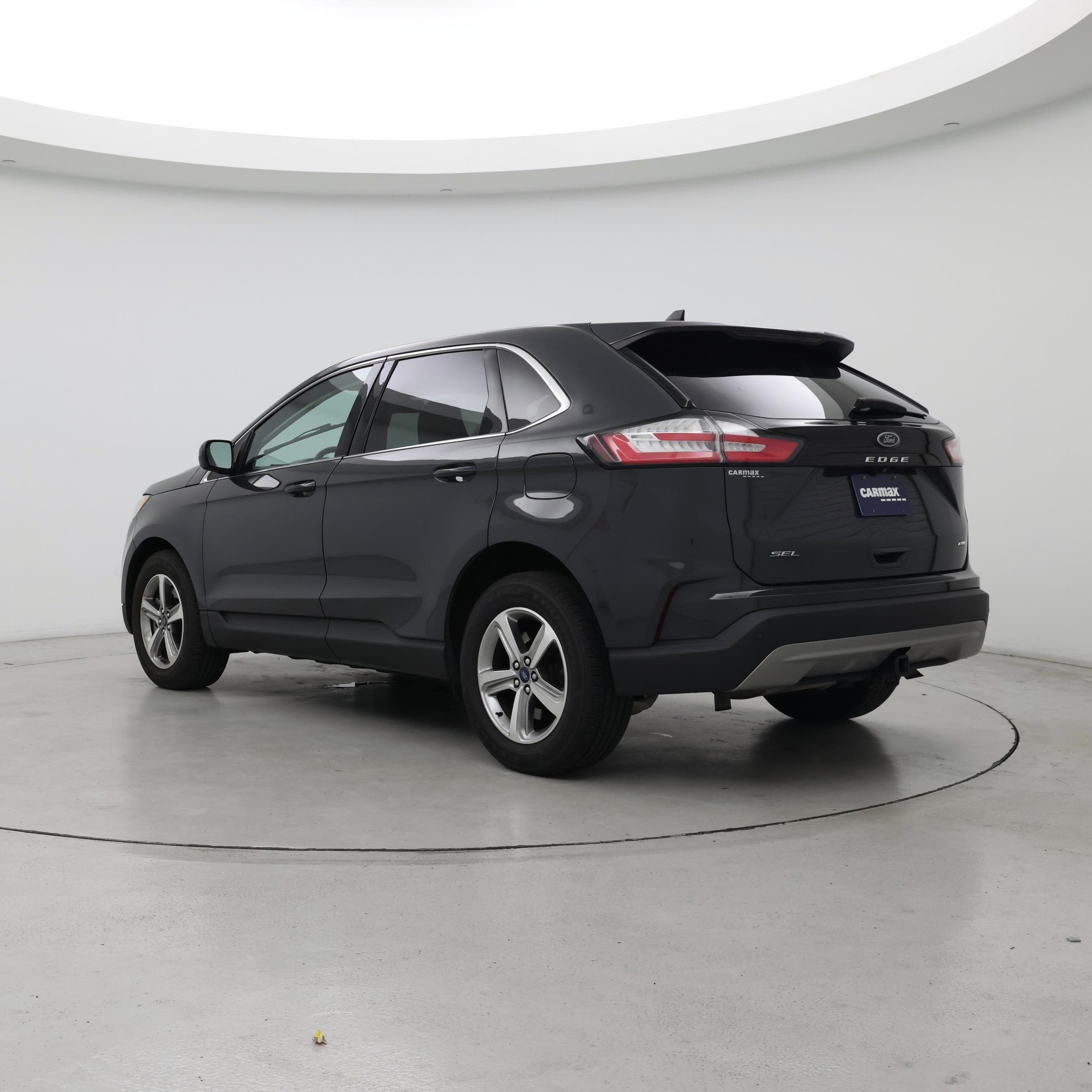 Thumbnail: 2021 Ford Edge - 2