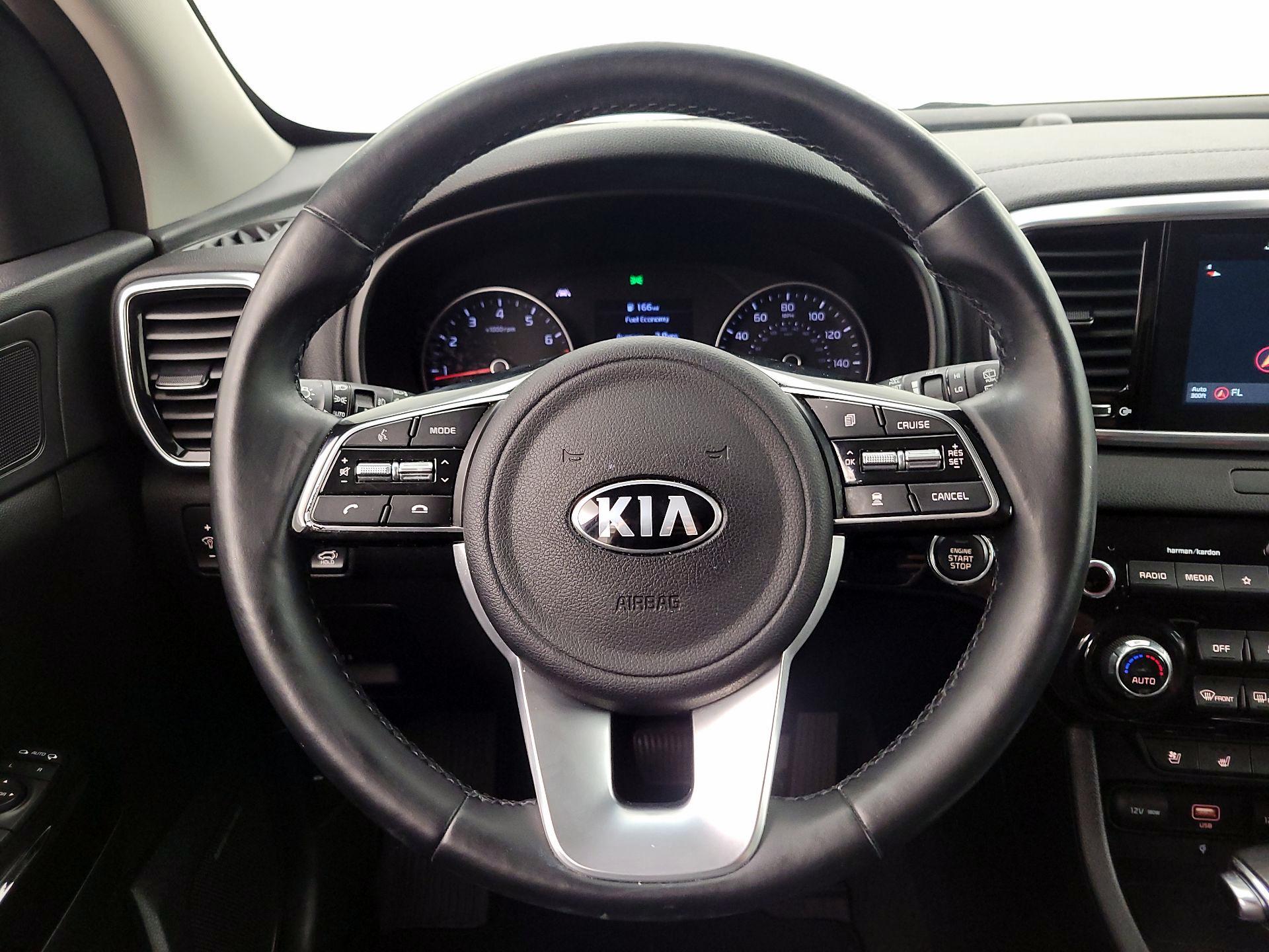 Thumbnail: 2022 Kia Sportage - 10