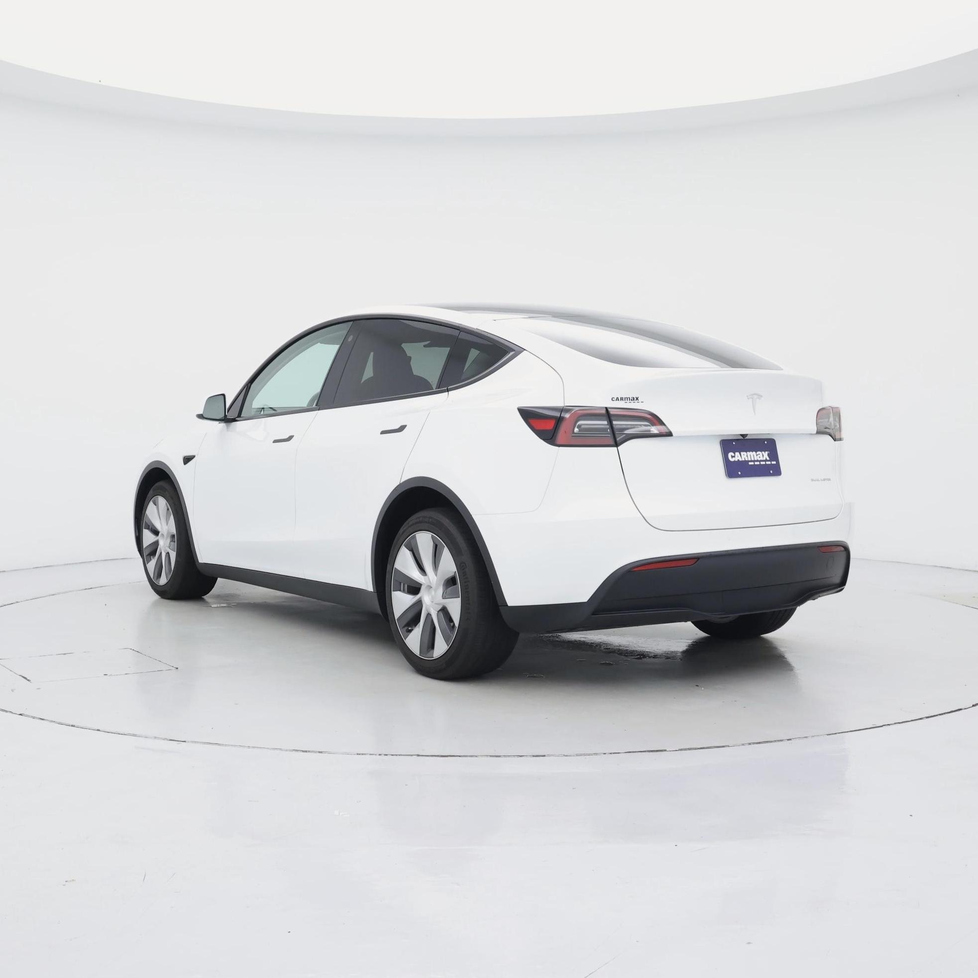 Thumbnail: 2023 Tesla Model Y - 2