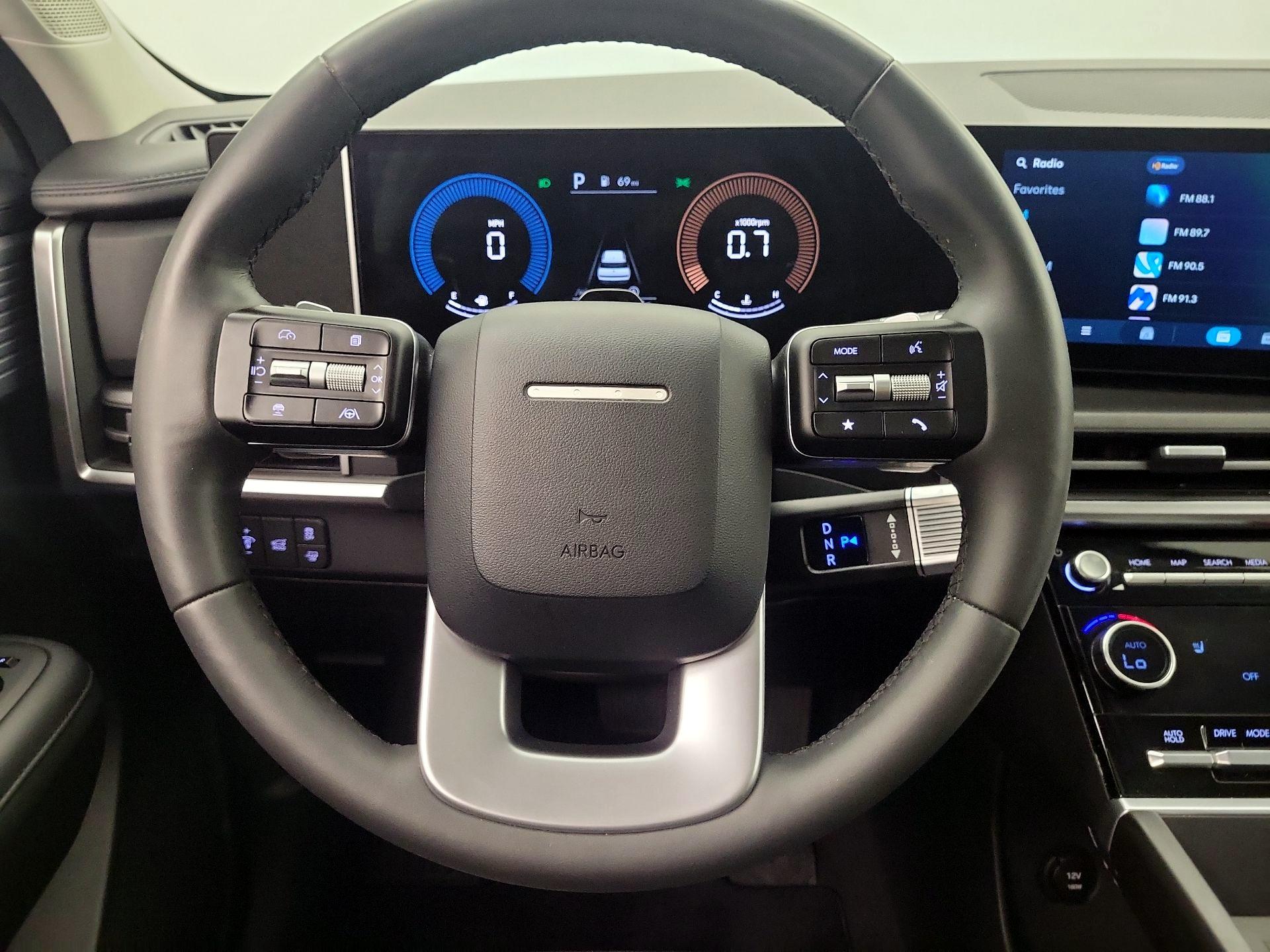 Thumbnail: 2025 Hyundai Santa Fe - 10