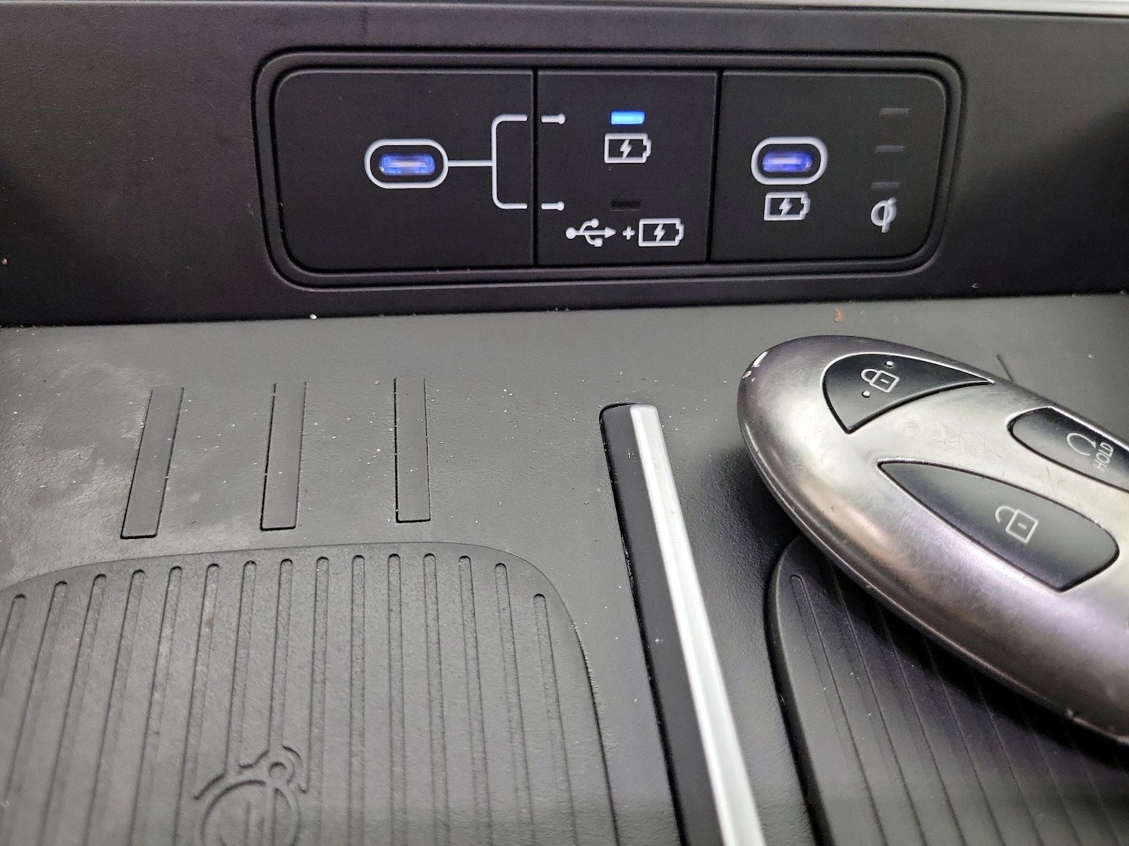 2025 Hyundai Santa Fe XRT - Photo 19