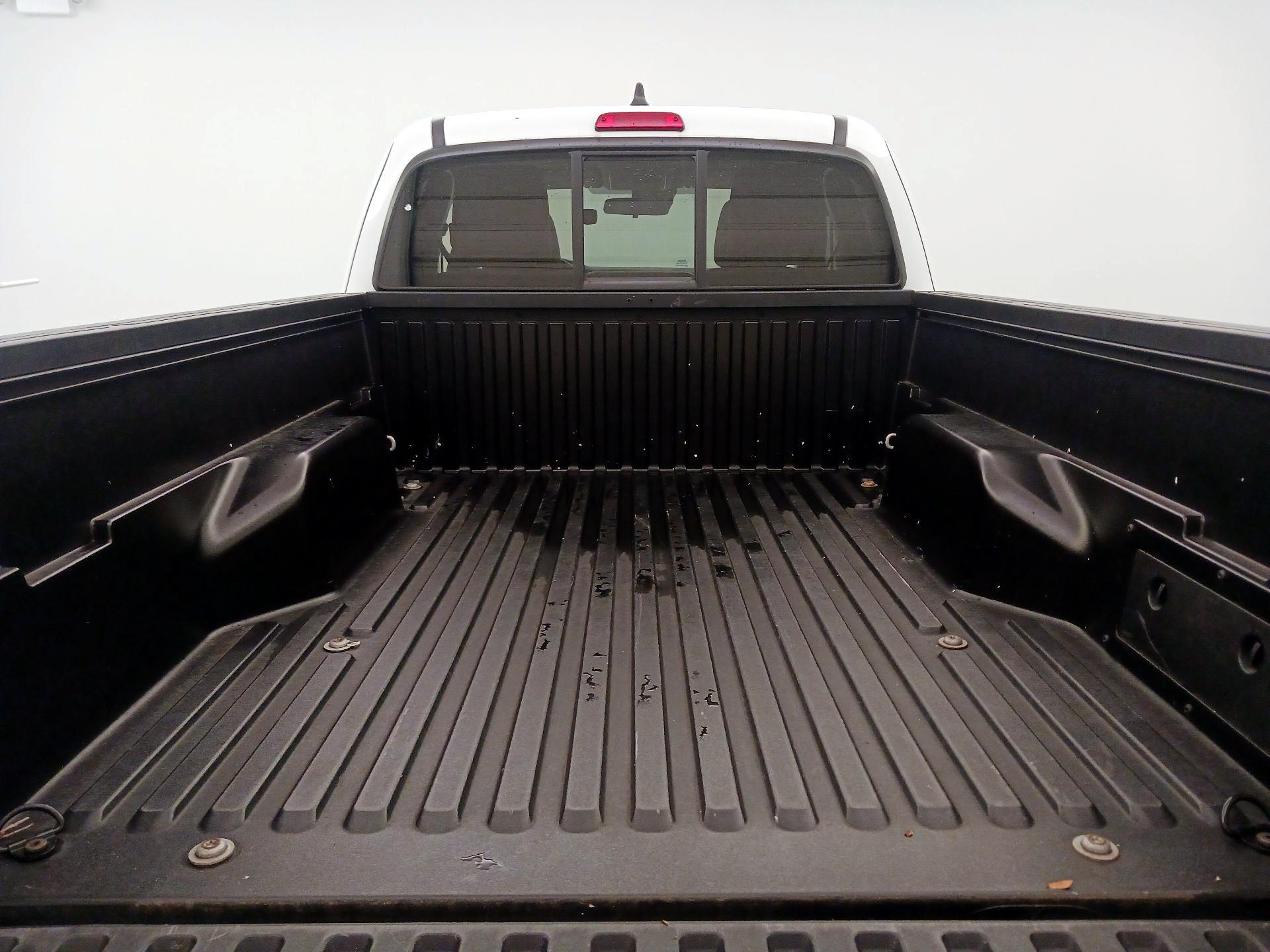 Thumbnail: 2023 Toyota Tacoma - 20
