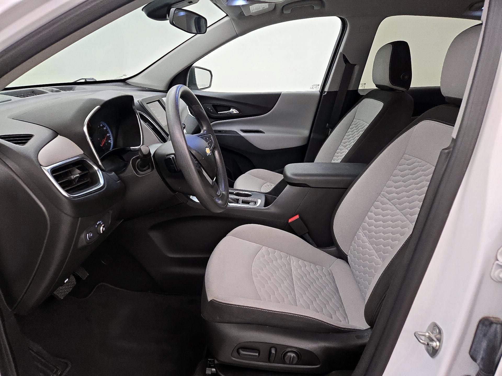 Thumbnail: 2021 Chevrolet Equinox - 11