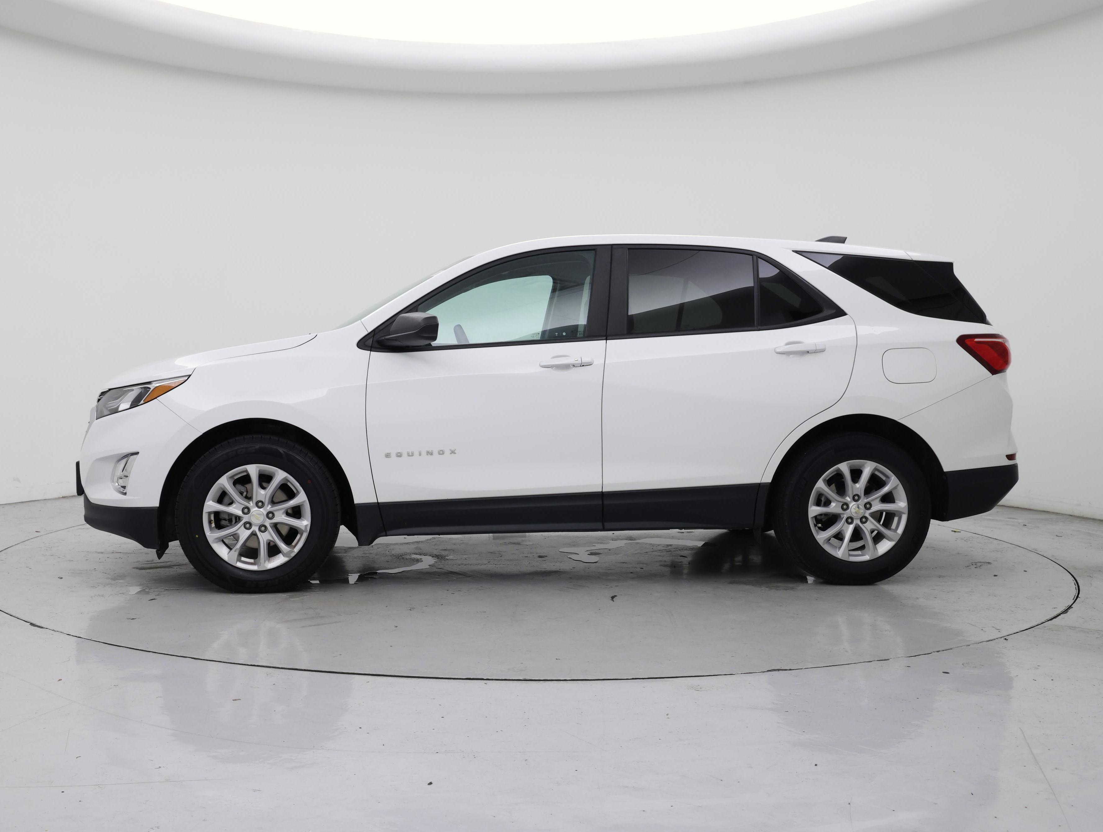 Thumbnail: 2021 Chevrolet Equinox - 3