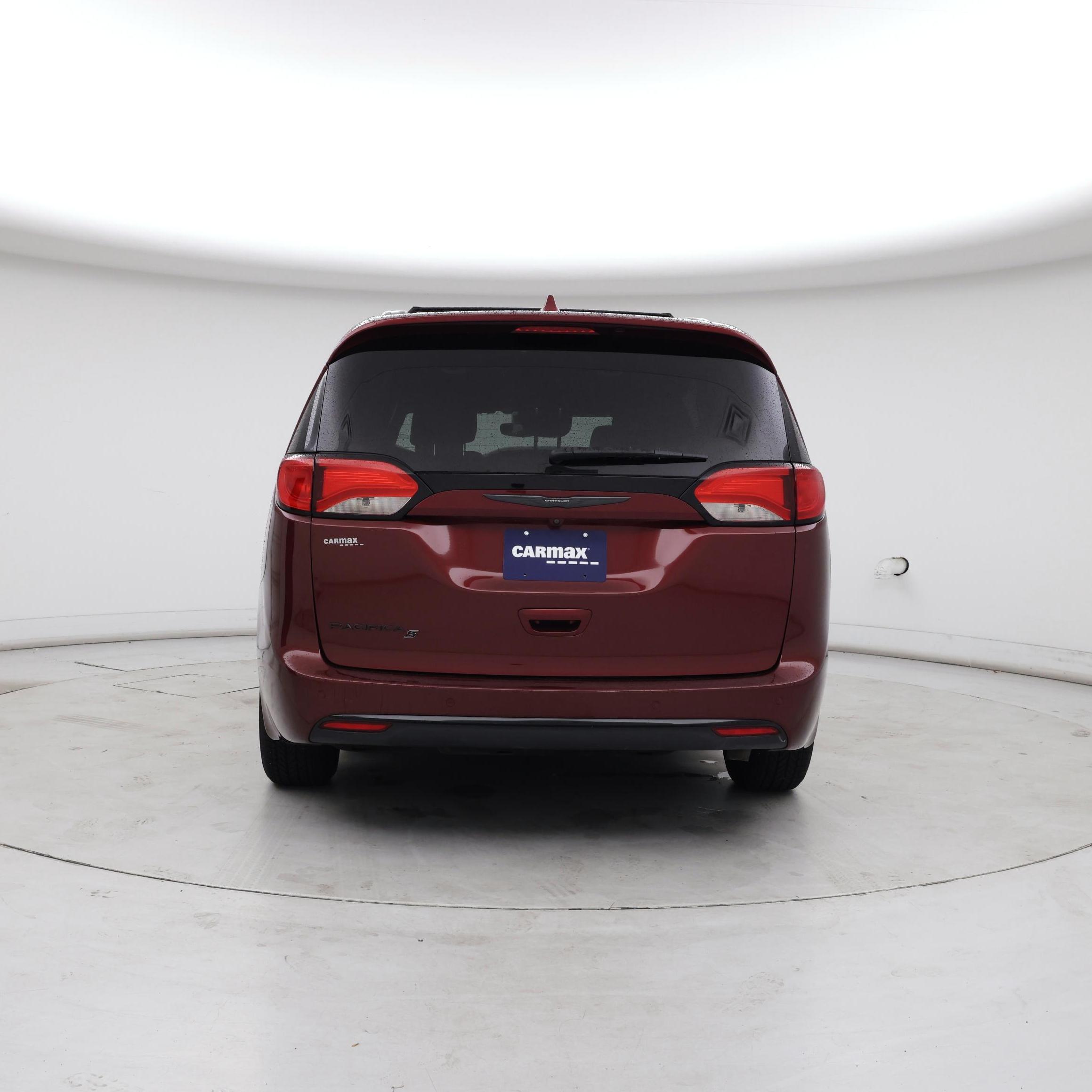 Thumbnail: 2020 Chrysler Pacifica - 6