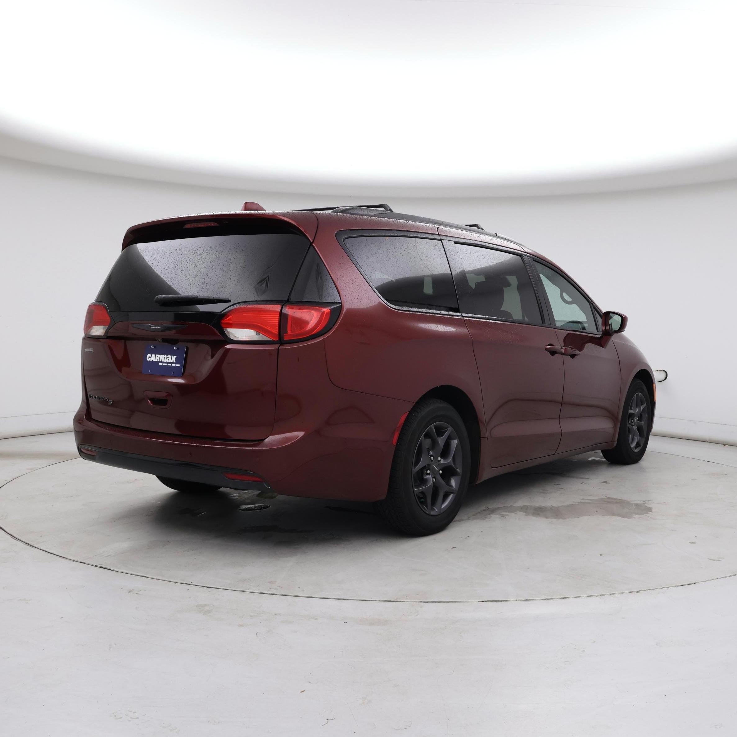 Thumbnail: 2020 Chrysler Pacifica - 8
