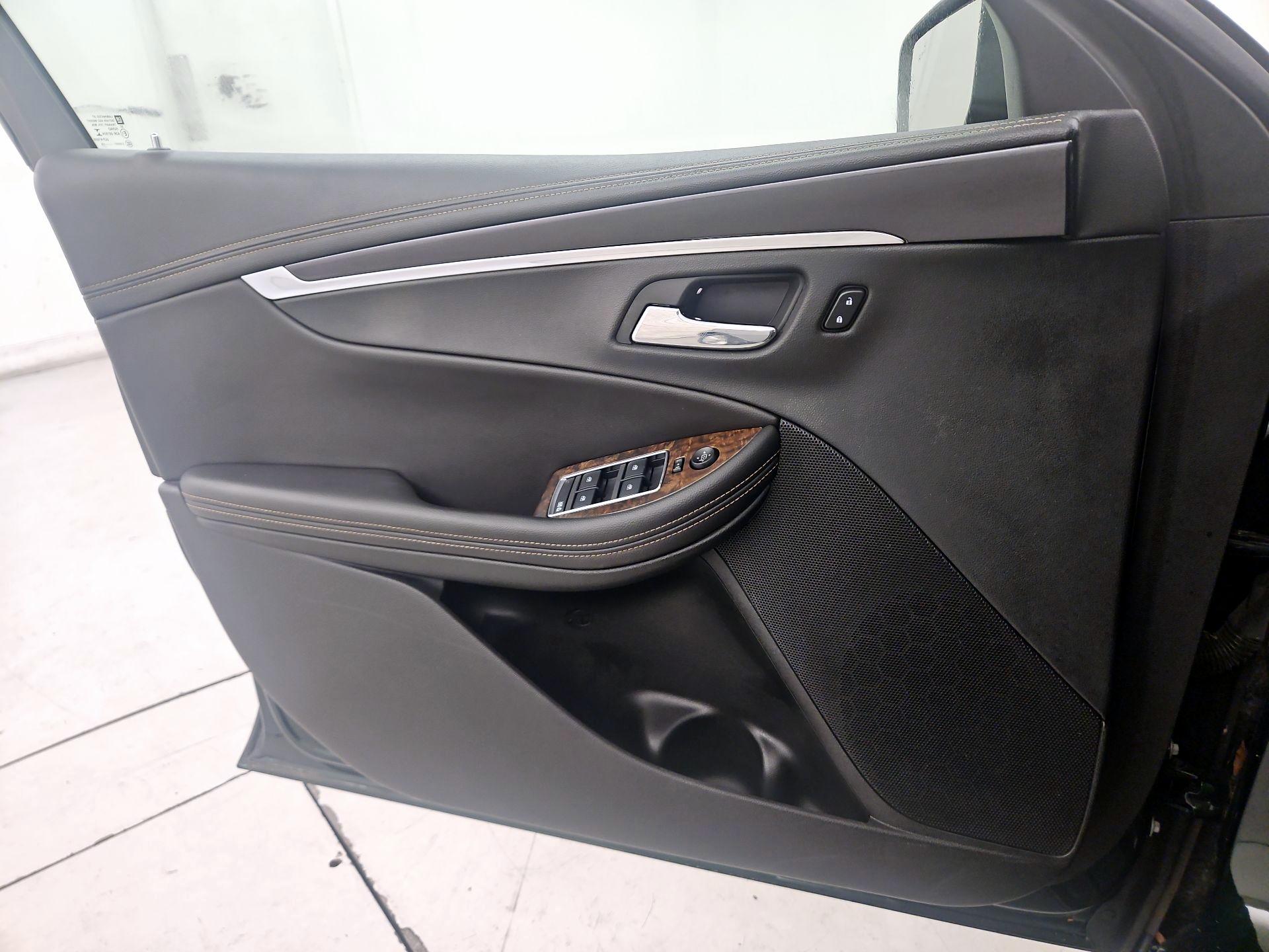 Thumbnail: 2015 Chevrolet Impala - 12