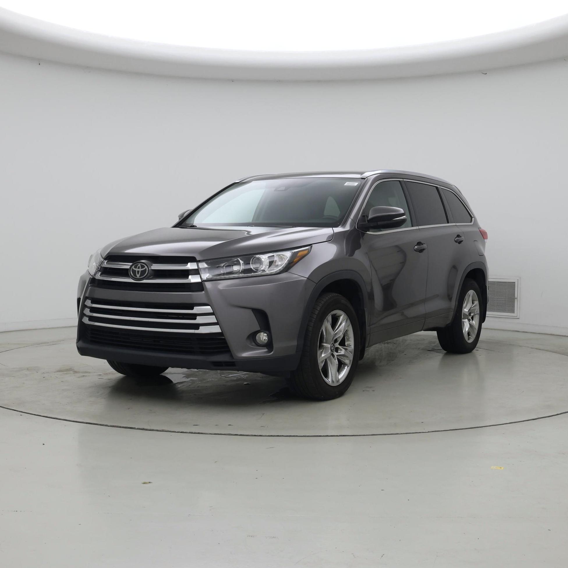 Thumbnail: 2018 Toyota Highlander - 4