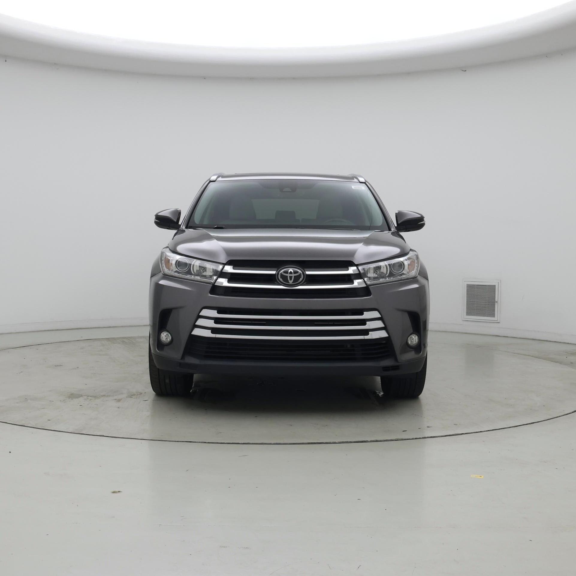 Thumbnail: 2018 Toyota Highlander - 5