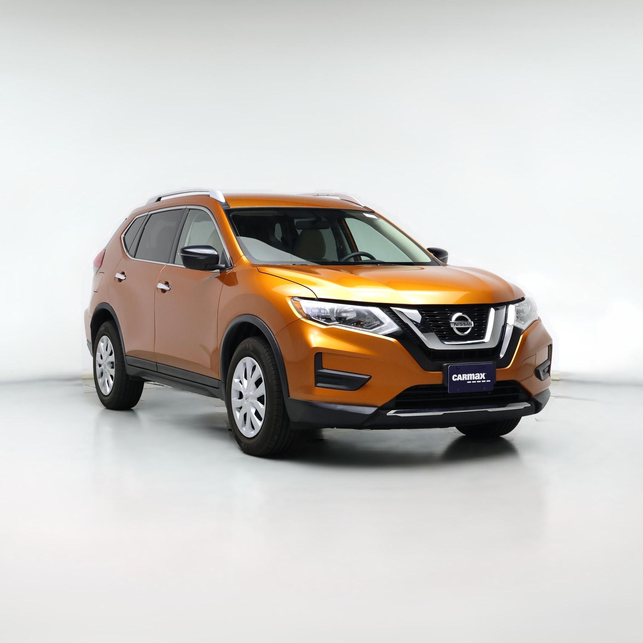 Thumbnail: 2017 Nissan Rogue - 1