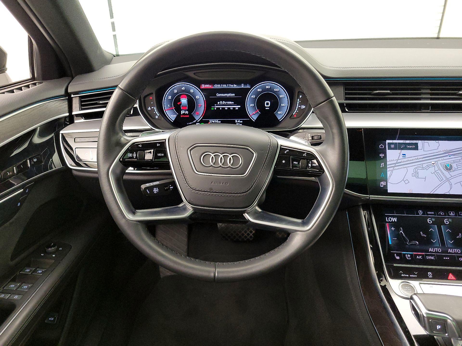Thumbnail: 2022 Audi A8 - 10