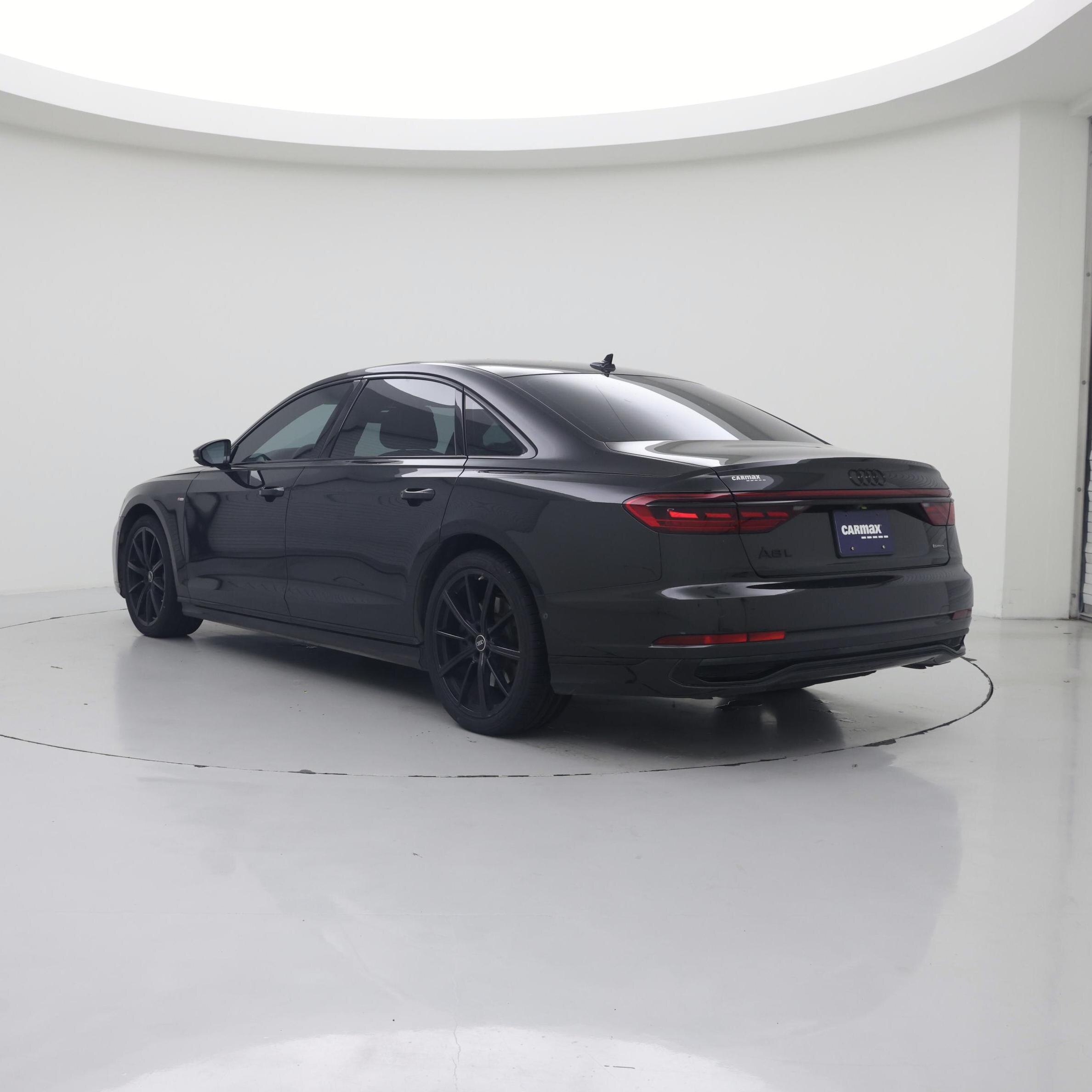 Thumbnail: 2022 Audi A8 - 2