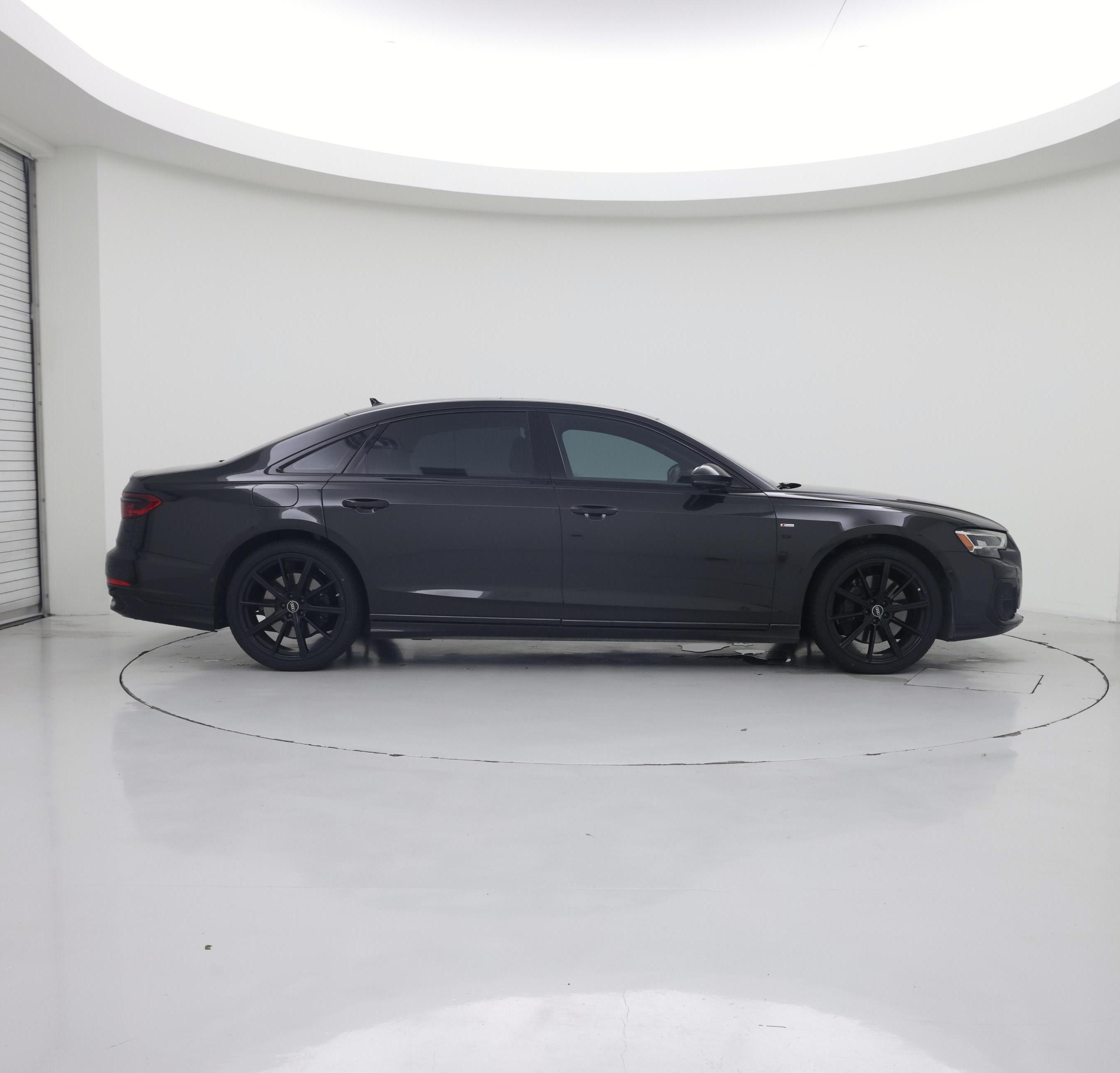 Thumbnail: 2022 Audi A8 - 7
