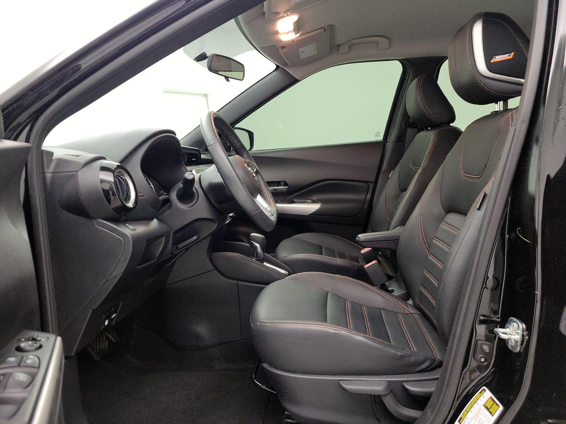 Thumbnail: 2019 Nissan Kicks - 11