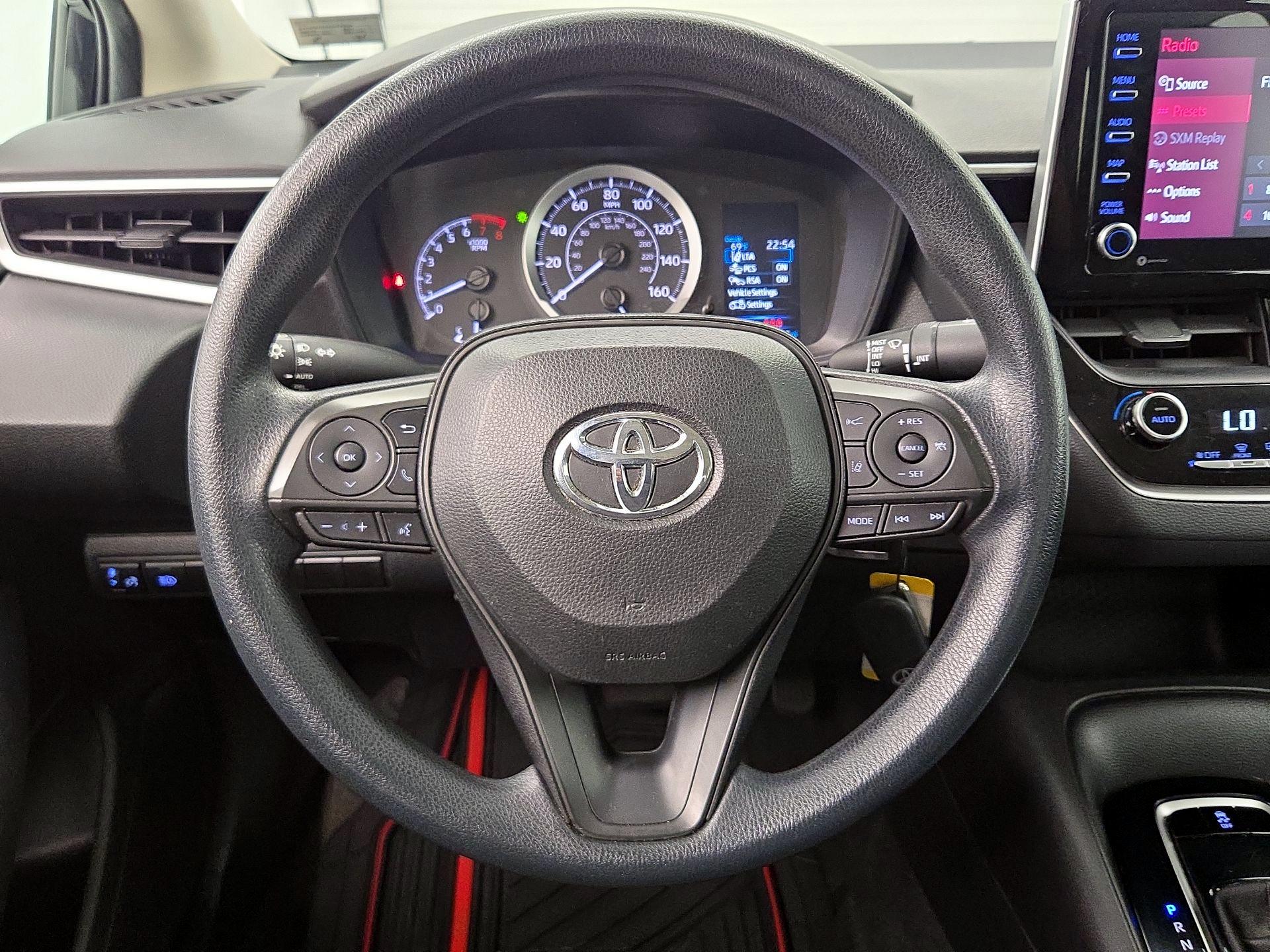 Thumbnail: 2021 Toyota Corolla - 10