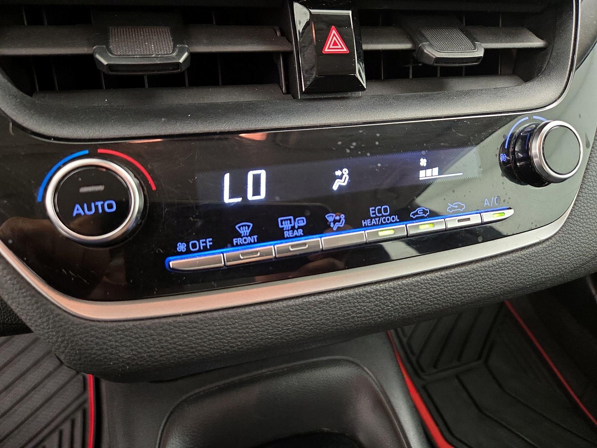 Thumbnail: 2021 Toyota Corolla - 16