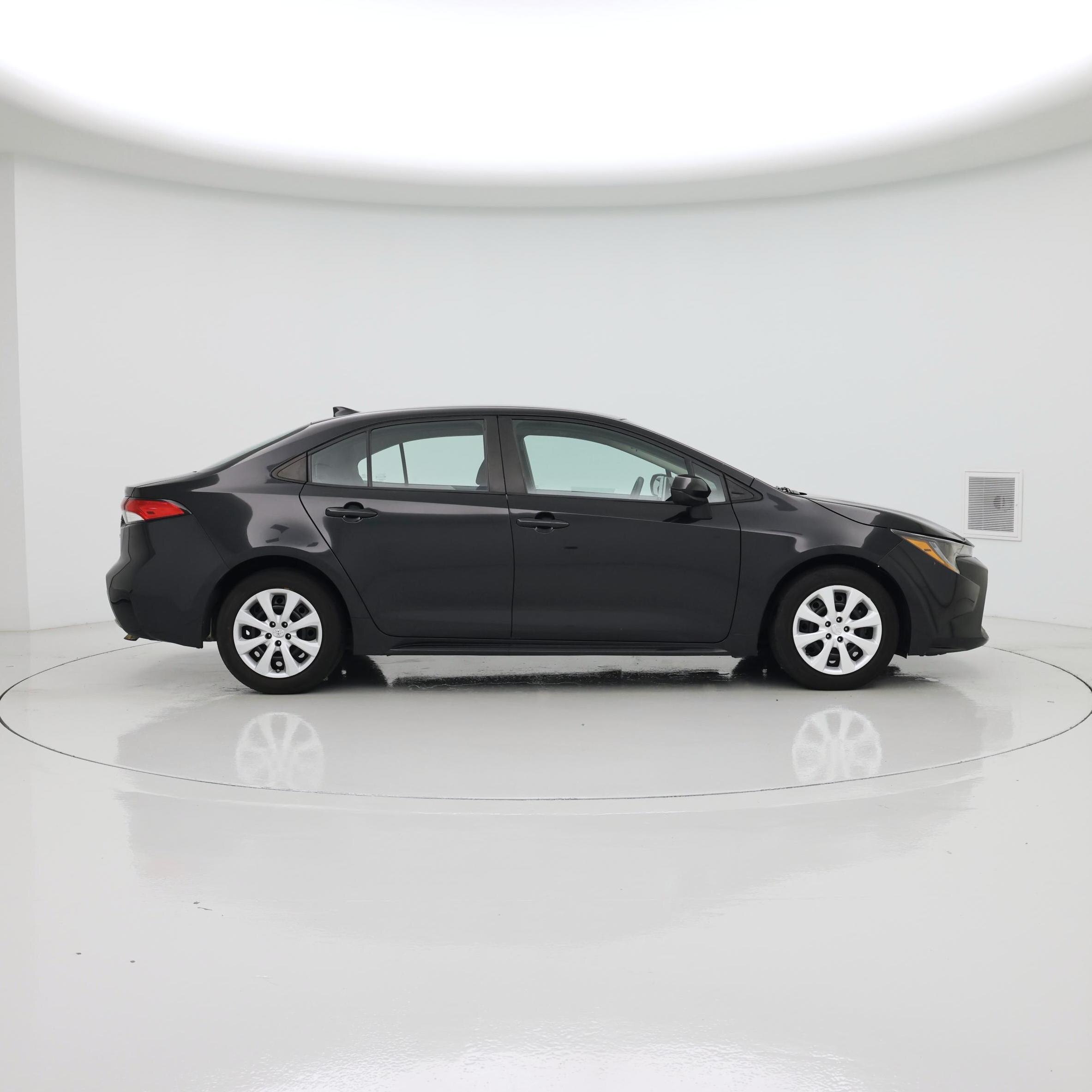 Thumbnail: 2021 Toyota Corolla - 7