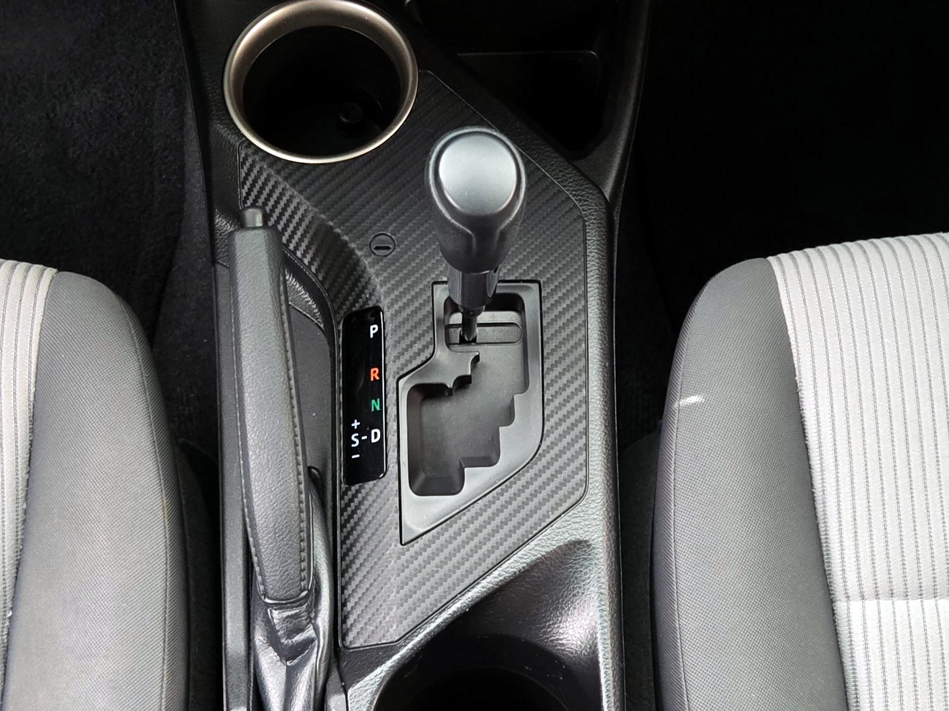 Thumbnail: 2014 Toyota RAV4 - 17