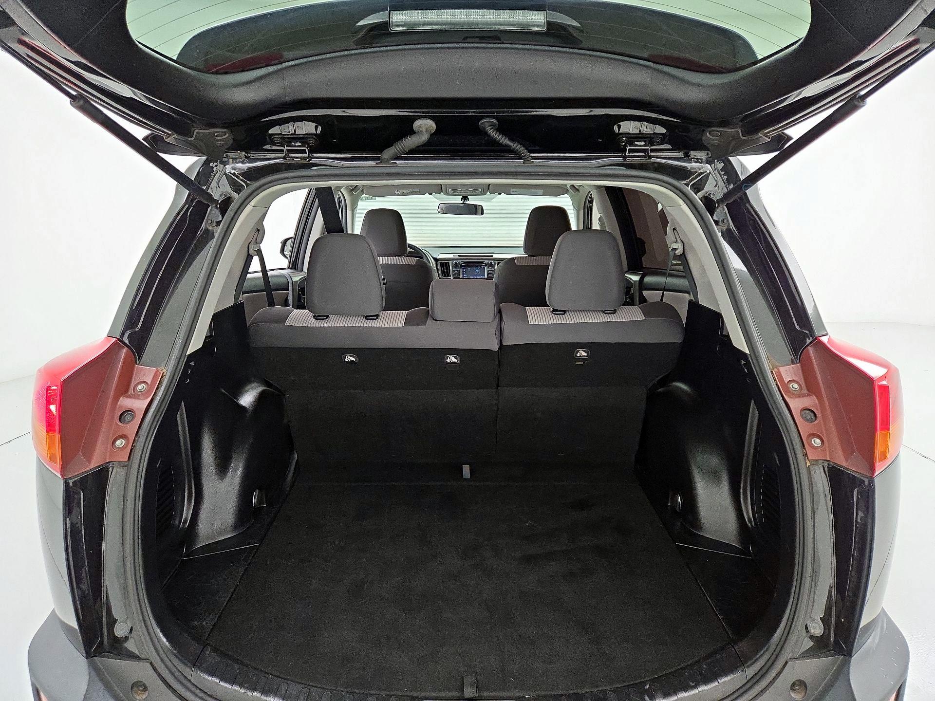 Thumbnail: 2014 Toyota RAV4 - 20