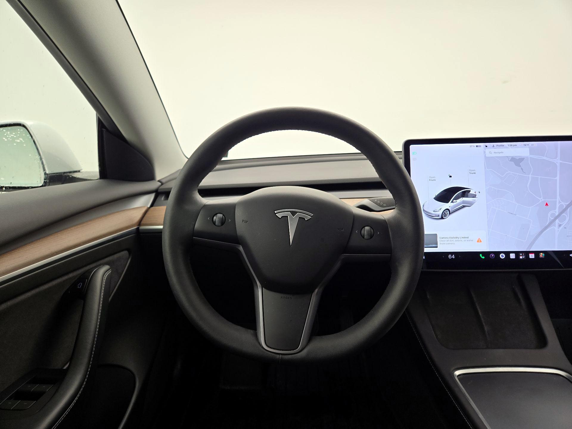 Thumbnail: 2022 Tesla Model 3 - 10