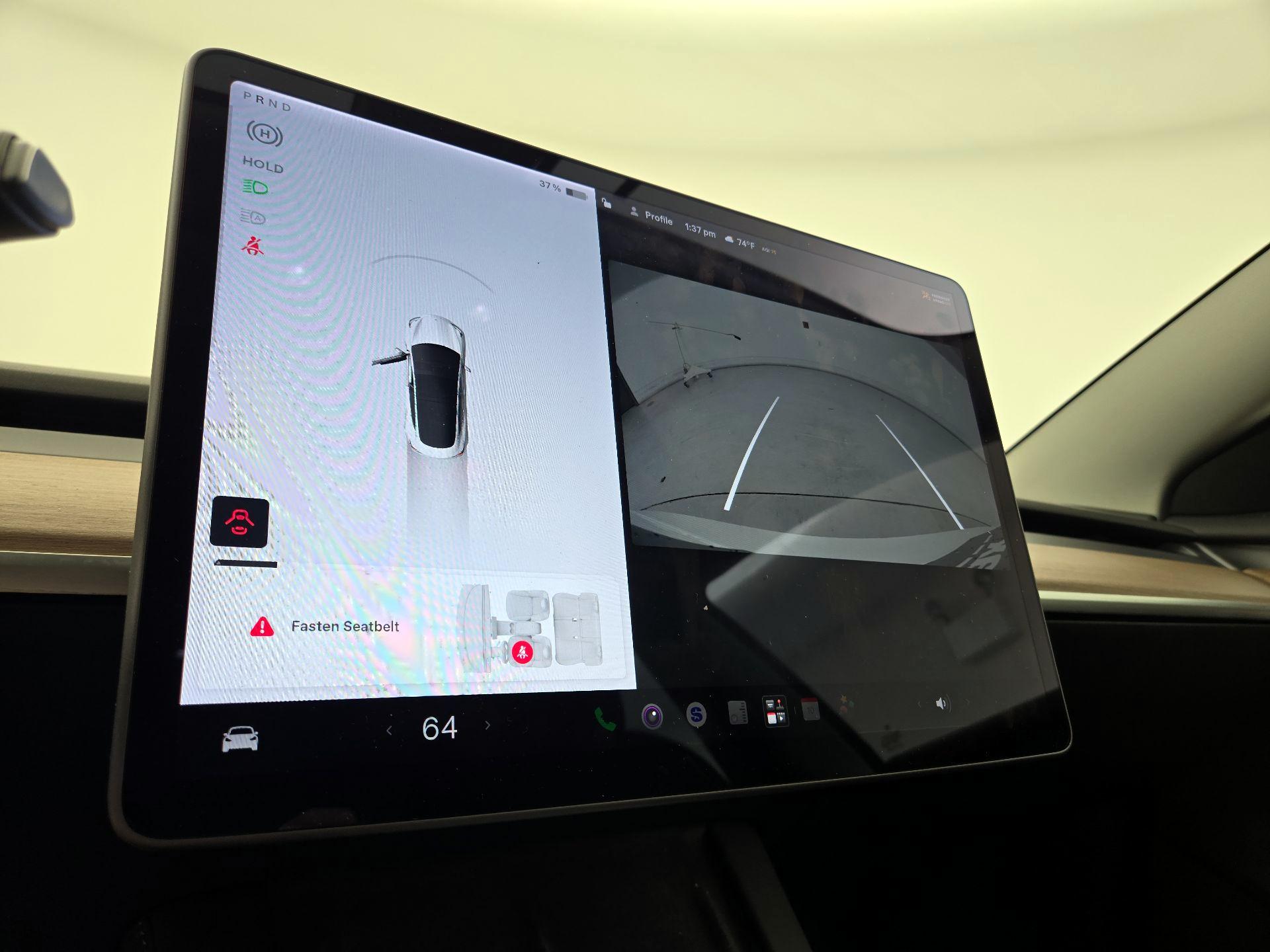 Thumbnail: 2022 Tesla Model 3 - 14