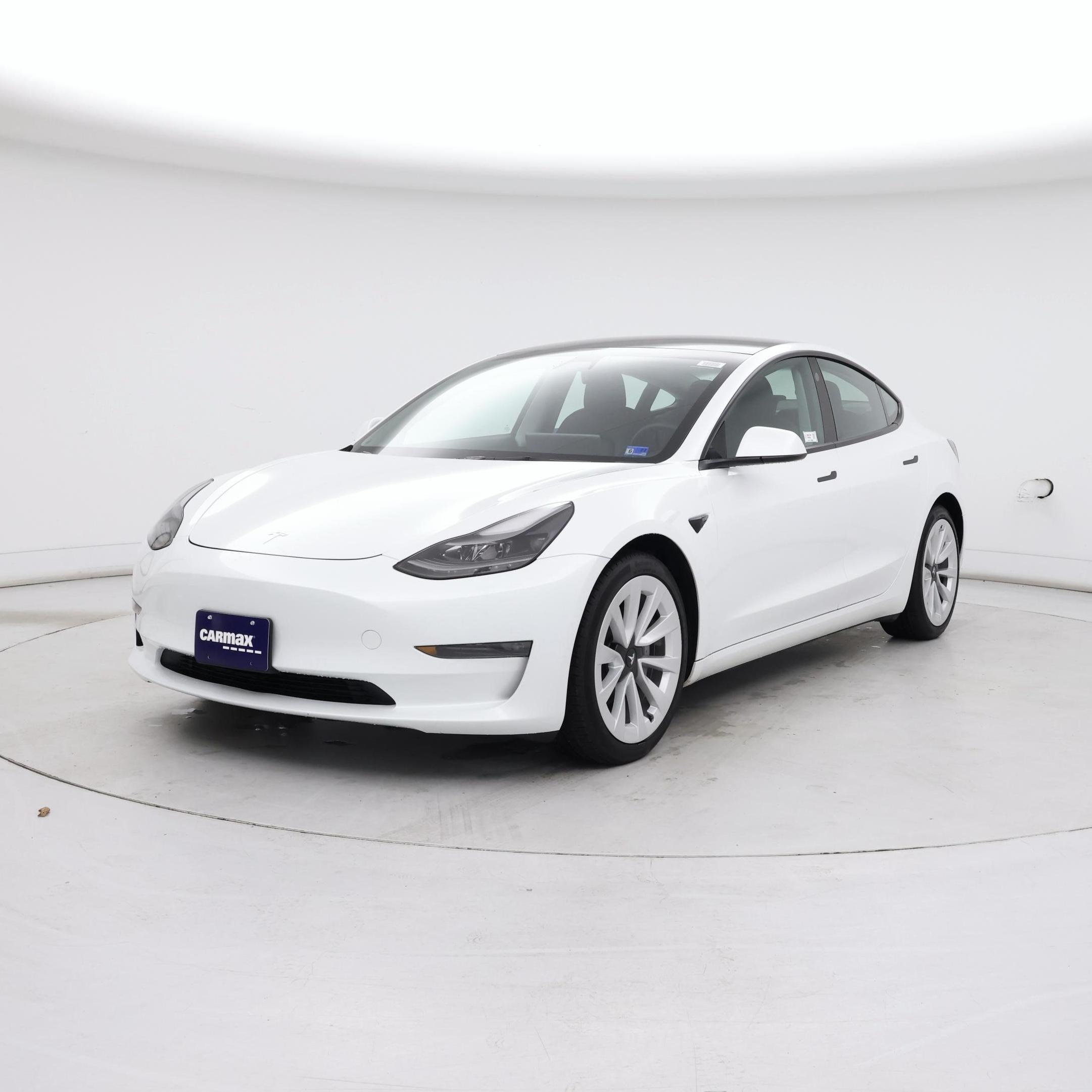 Thumbnail: 2022 Tesla Model 3 - 4