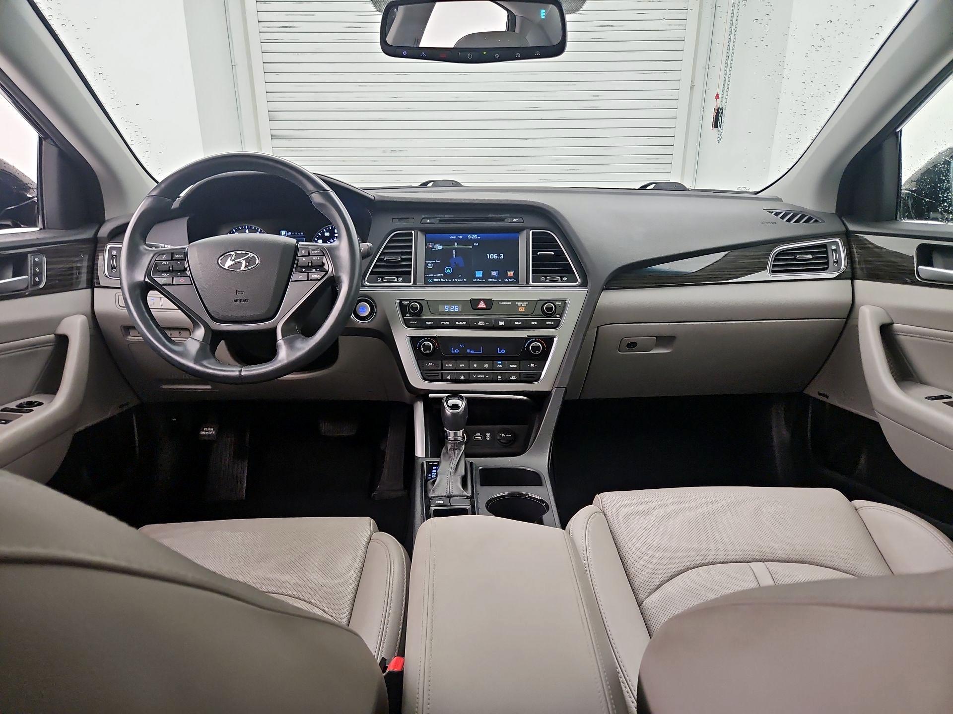 Thumbnail: 2015 Hyundai Sonata - 9