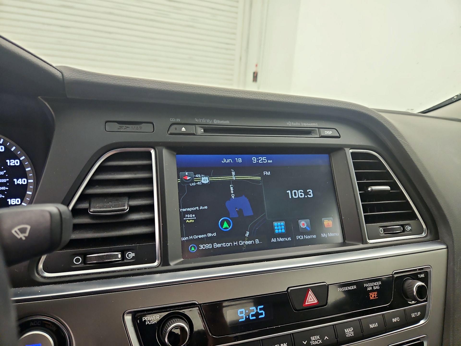 Thumbnail: 2015 Hyundai Sonata - 14