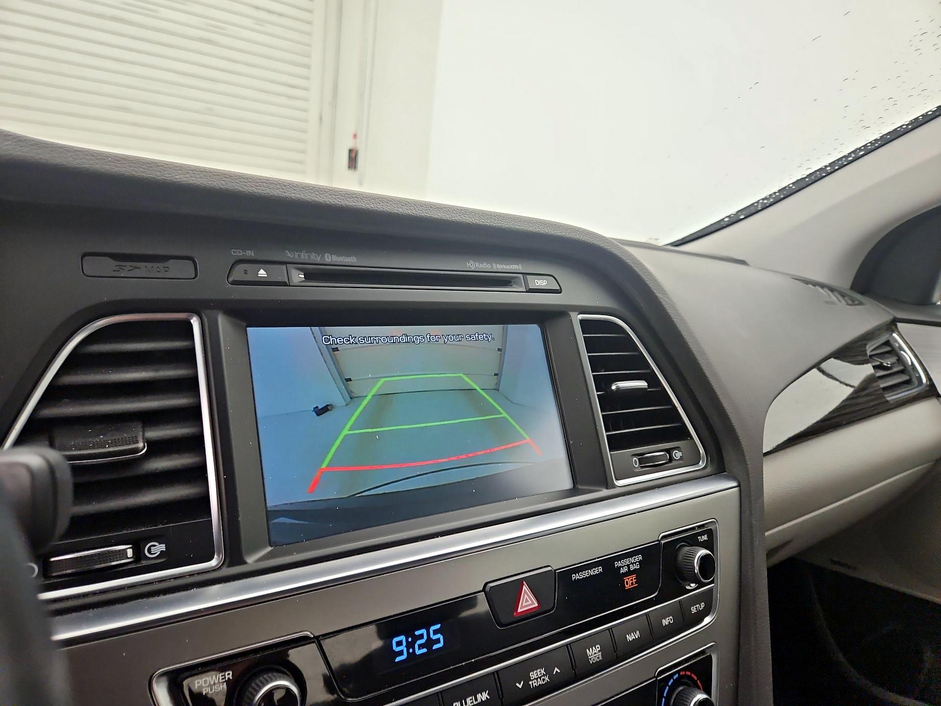 Thumbnail: 2015 Hyundai Sonata - 15