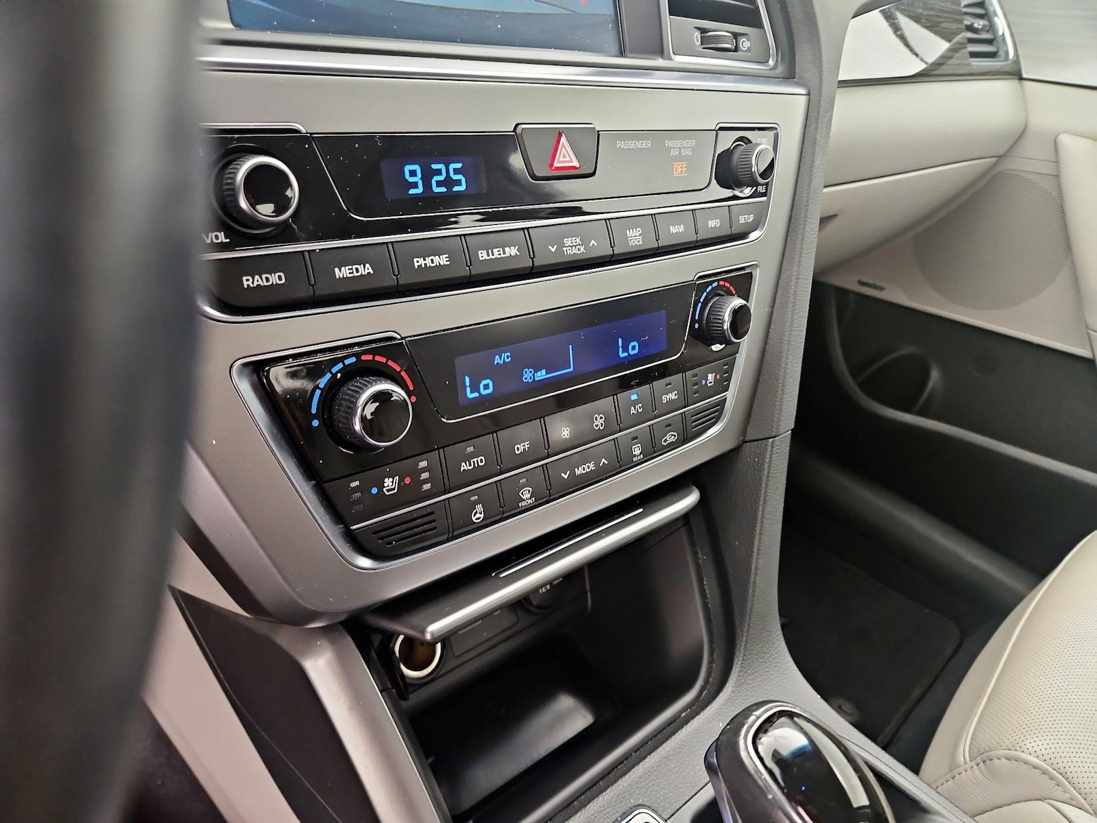 2015 Hyundai Sonata Limited - Photo 18