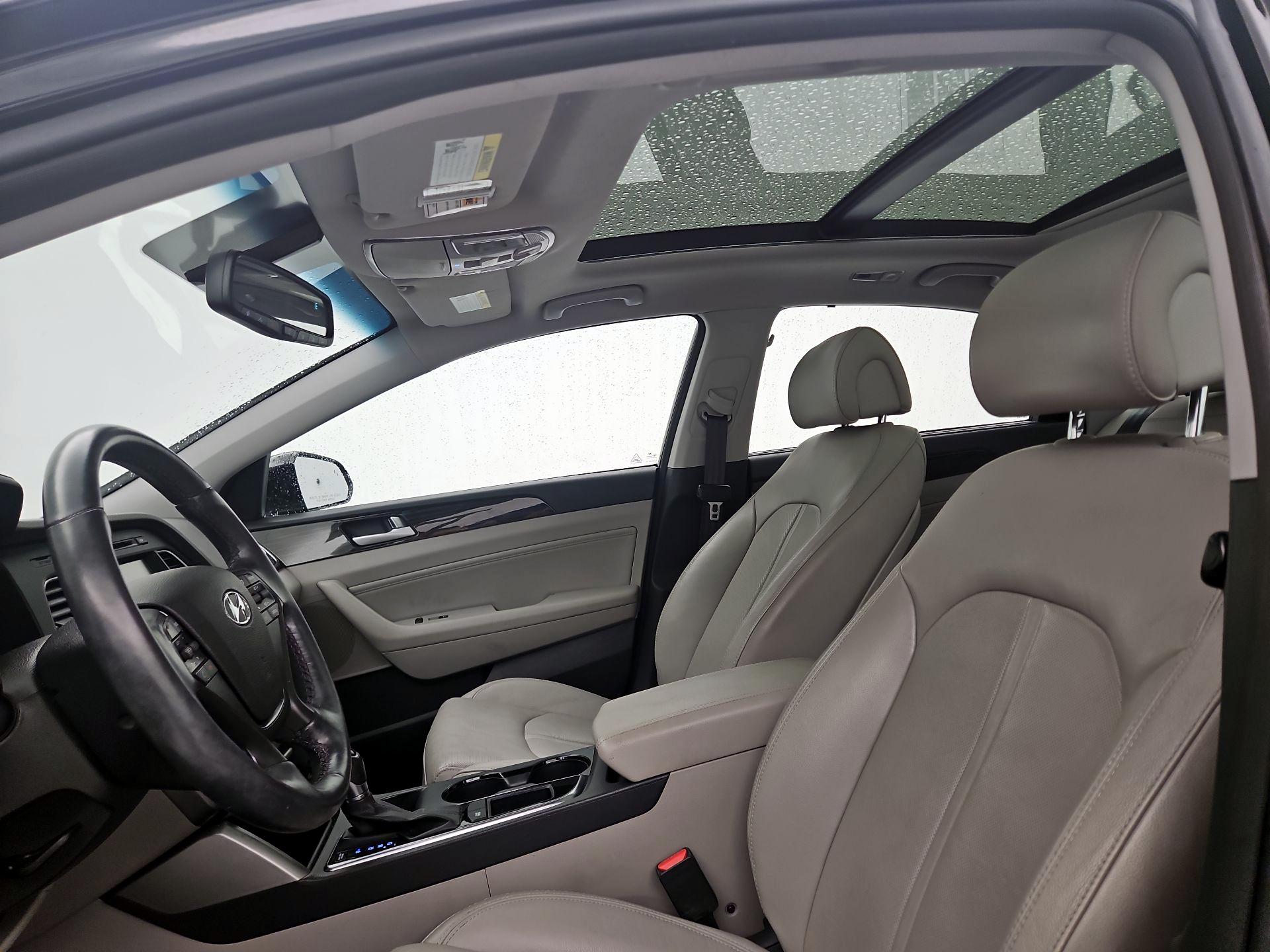 Thumbnail: 2015 Hyundai Sonata - 20