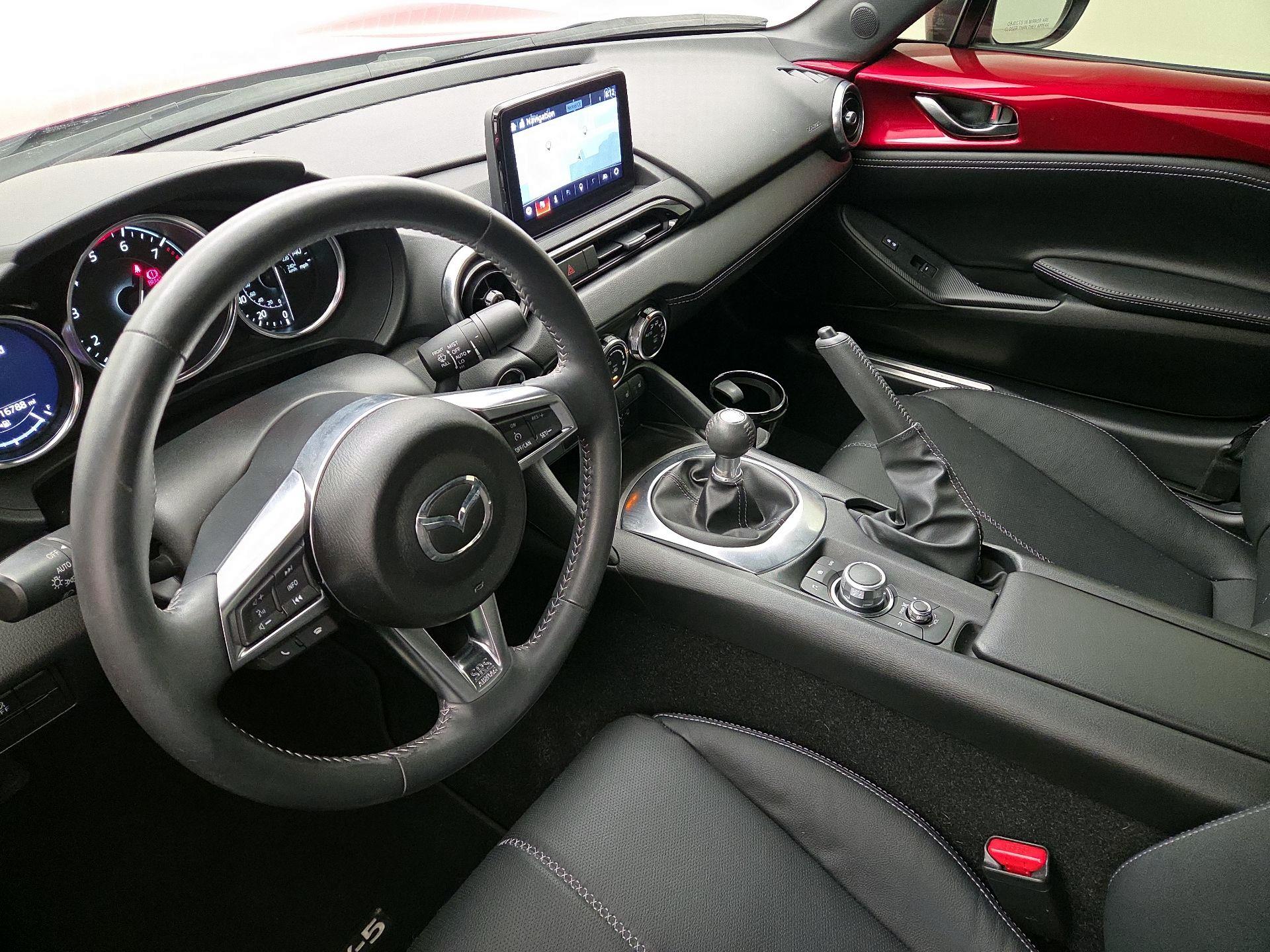 Thumbnail: 2023 Mazda MX-5 Miata - 9