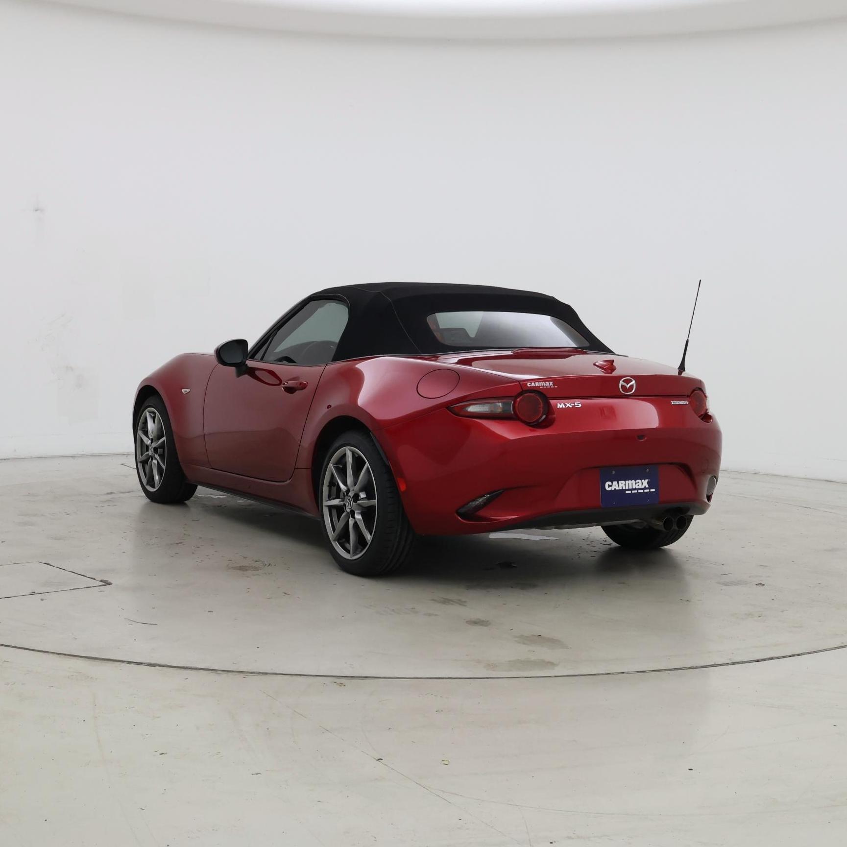 Thumbnail: 2023 Mazda MX-5 Miata - 2