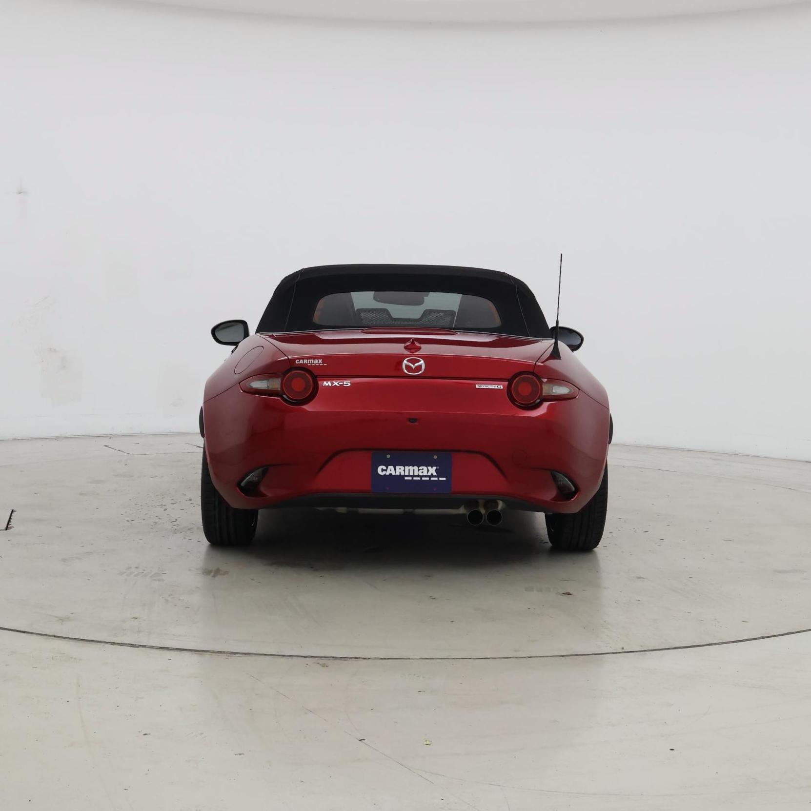 Thumbnail: 2023 Mazda MX-5 Miata - 6