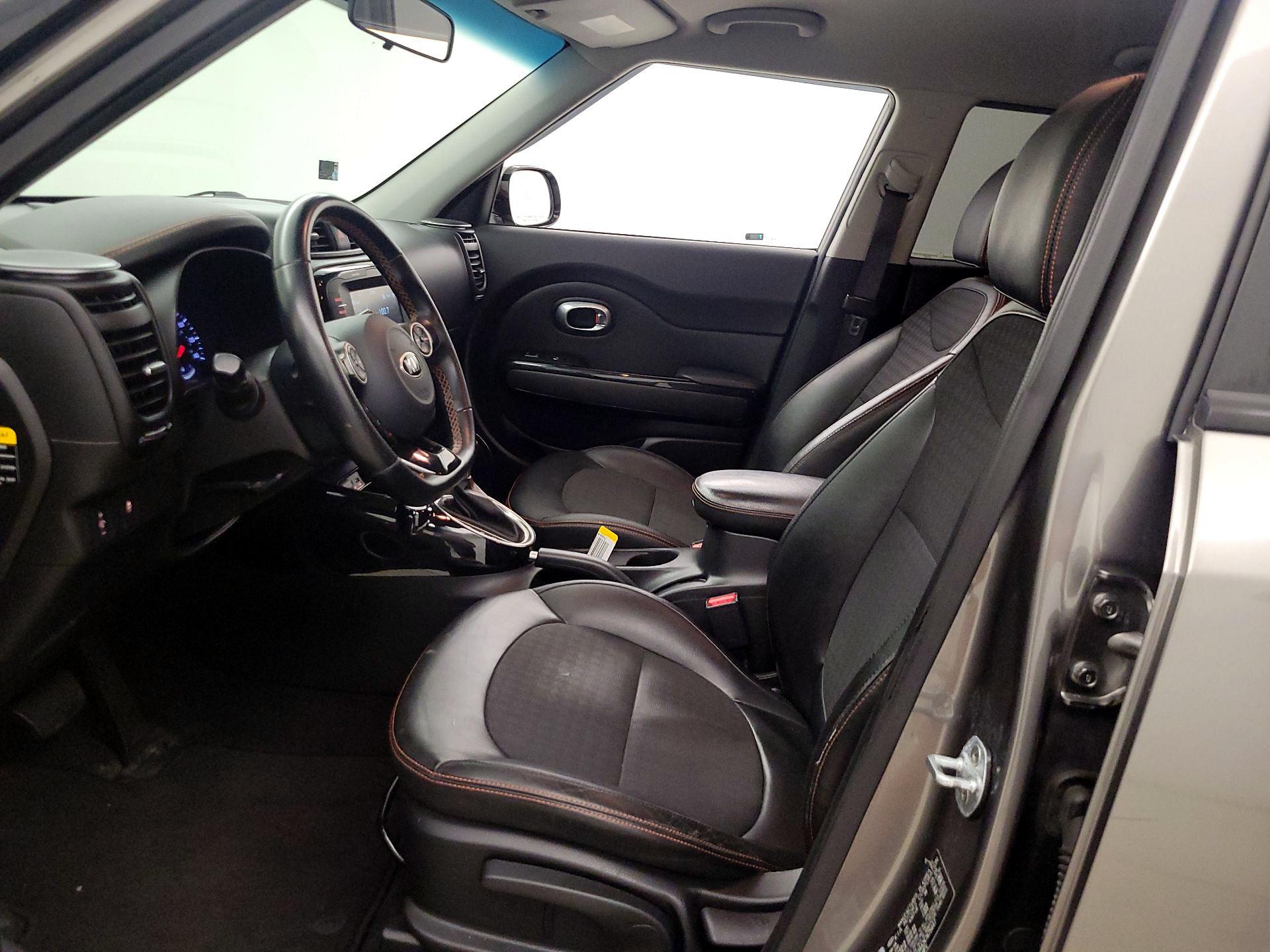 Thumbnail: 2019 Kia Soul - 11