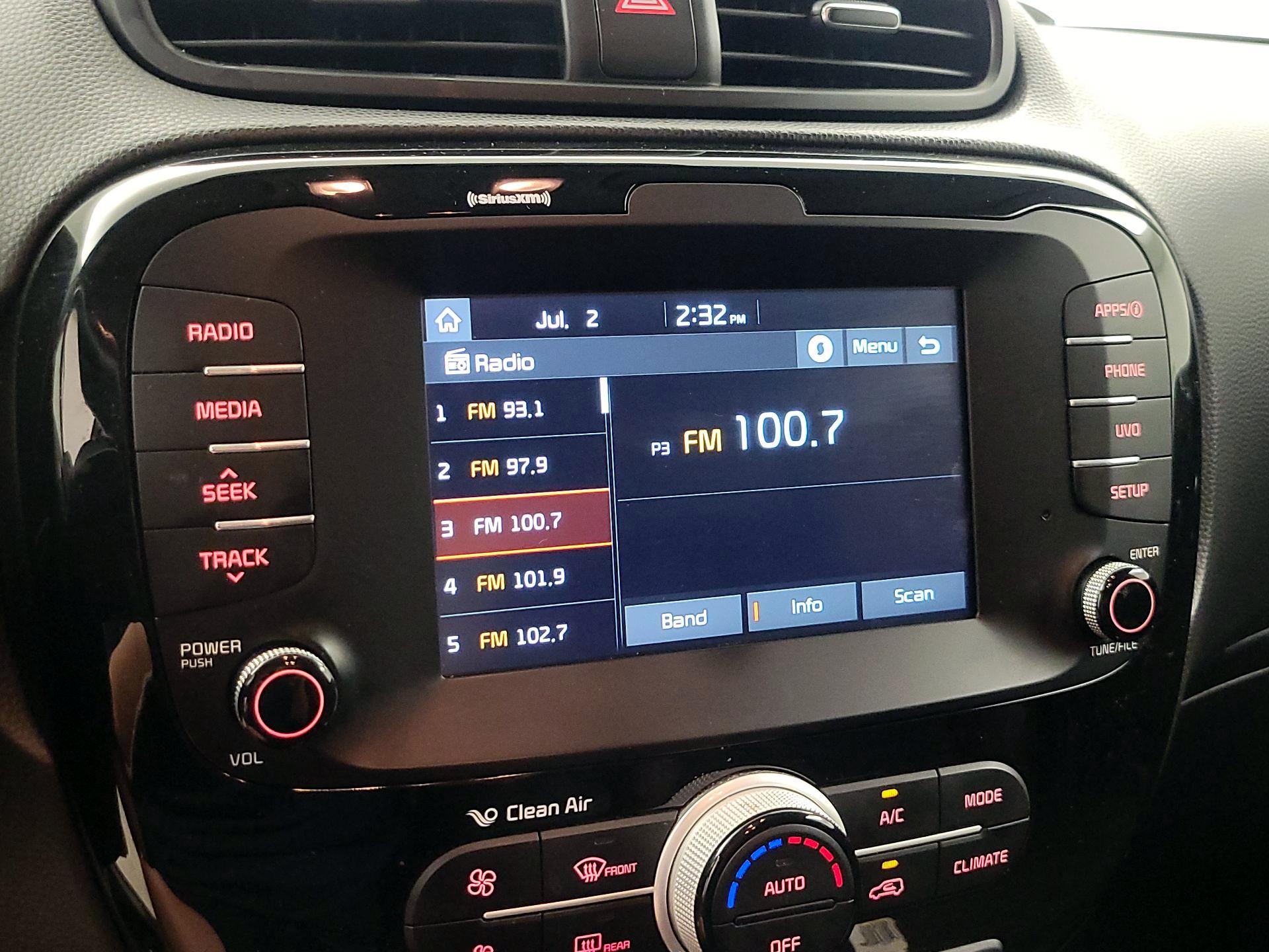 Thumbnail: 2019 Kia Soul - 15