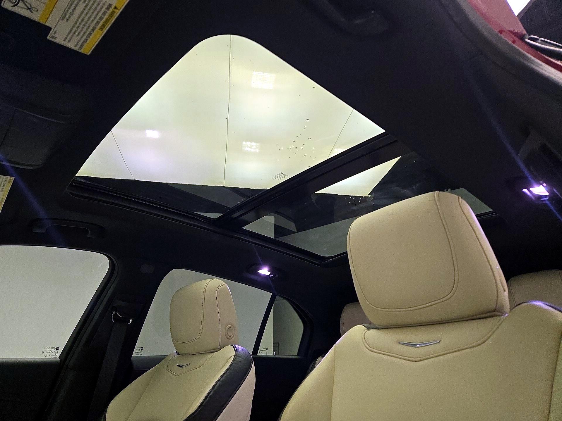 Thumbnail: 2019 Cadillac XT4 - 20