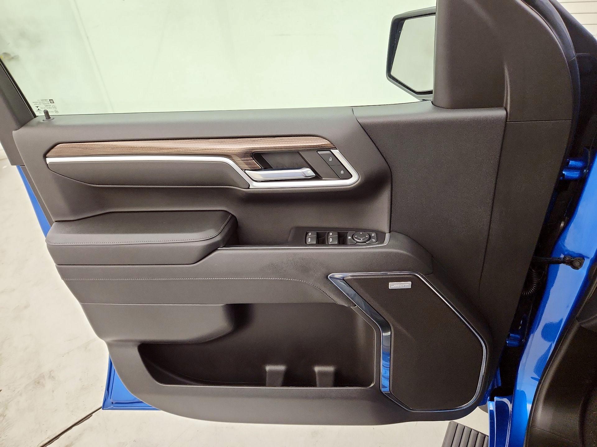 Thumbnail: 2023 Chevrolet Silverado 1500 - 12