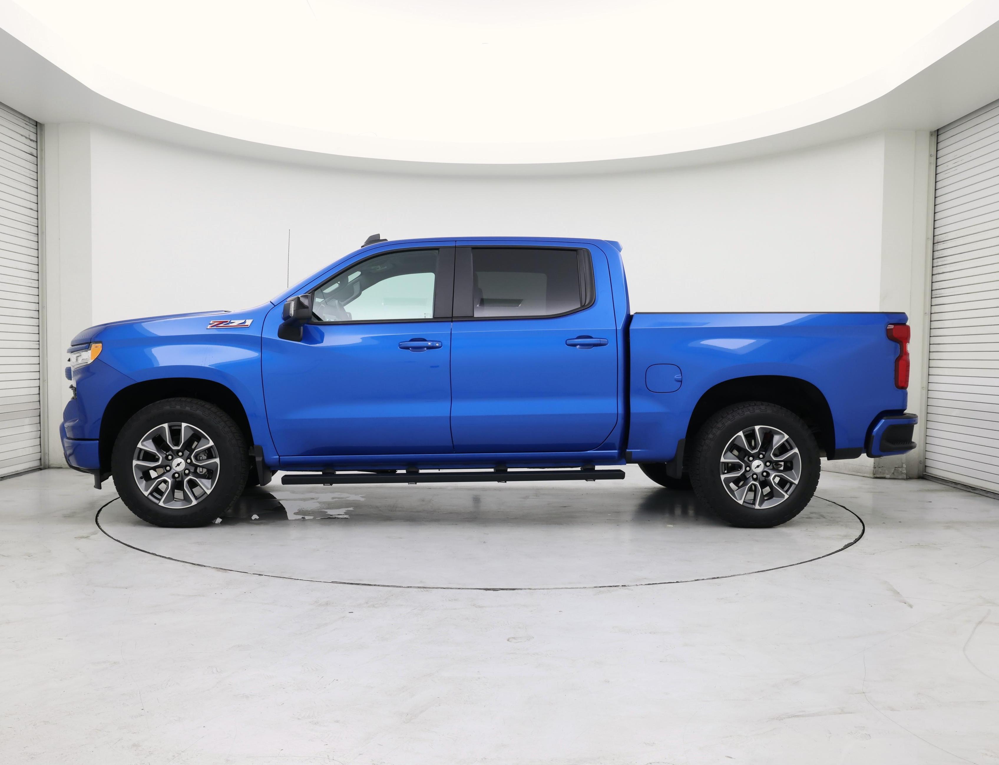 Thumbnail: 2023 Chevrolet Silverado 1500 - 3