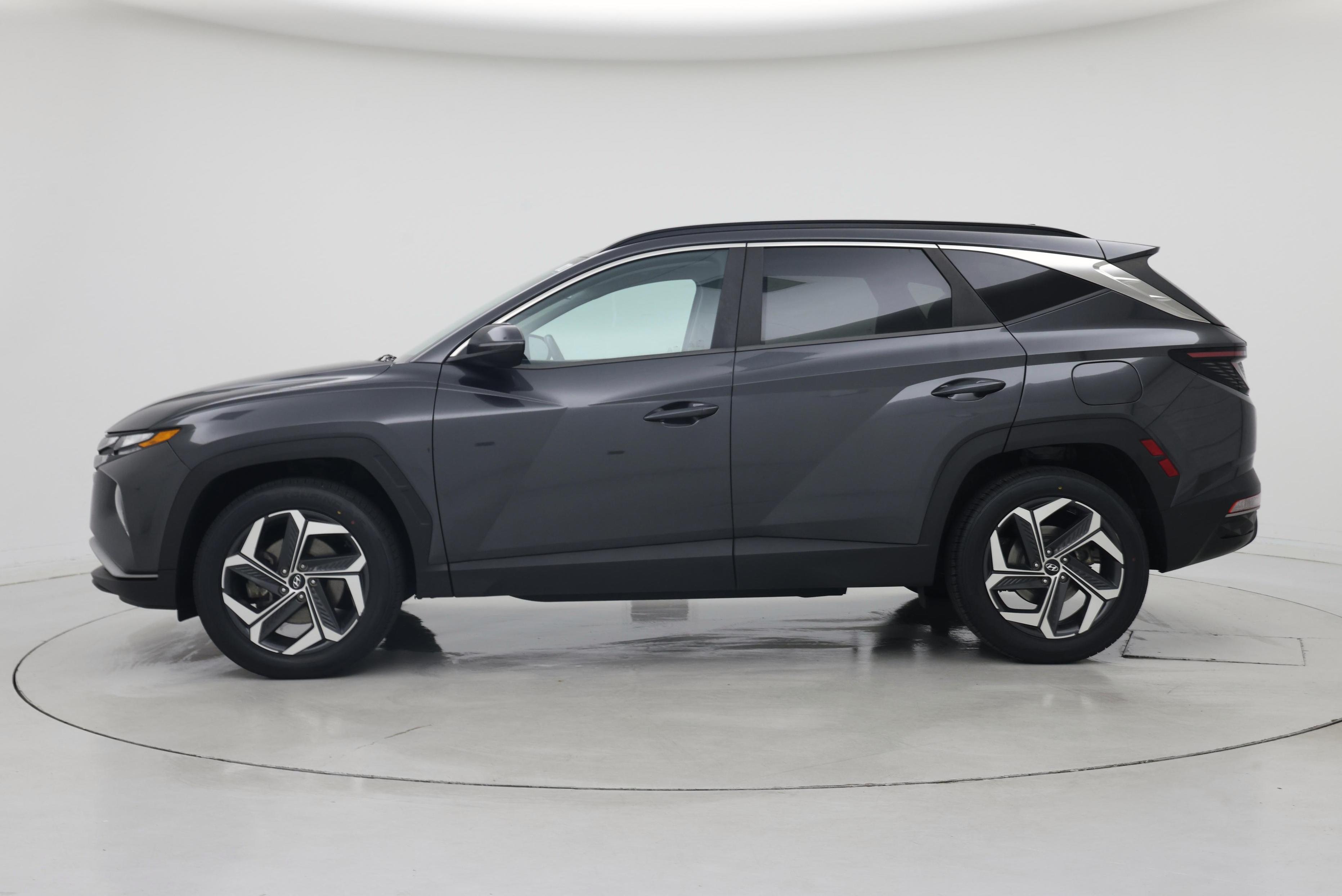 Thumbnail: 2022 Hyundai Tucson - 3