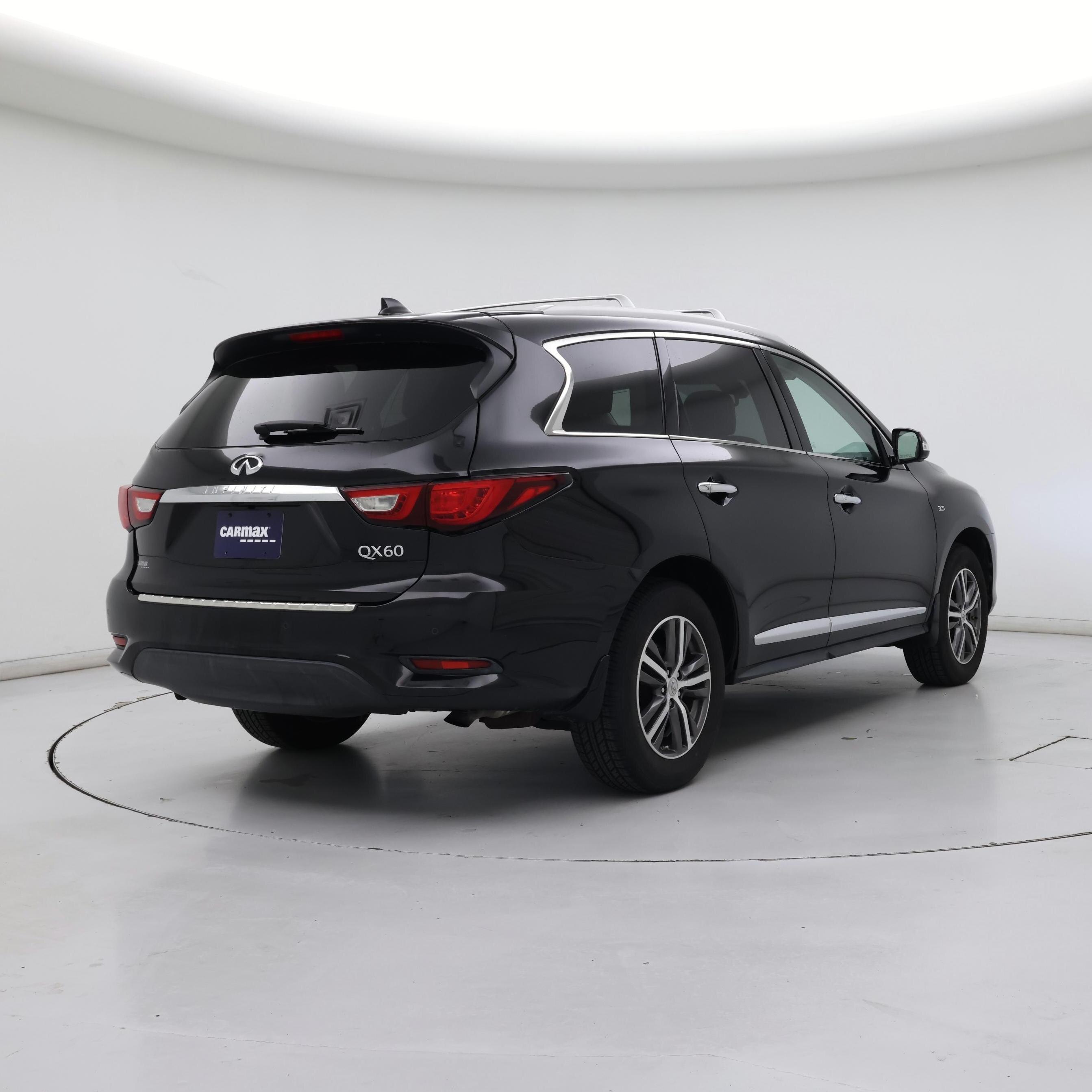 Thumbnail: 2017 INFINITI QX60 - 8