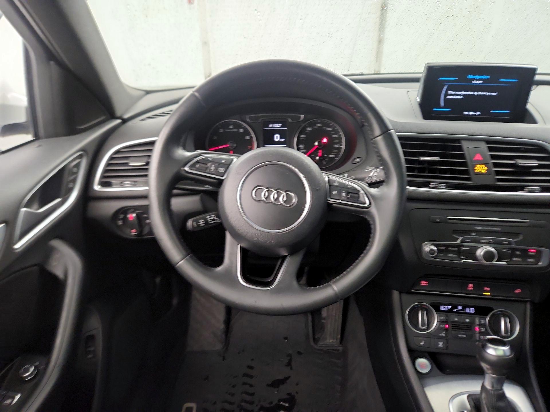 Thumbnail: 2018 Audi Q3 - 10