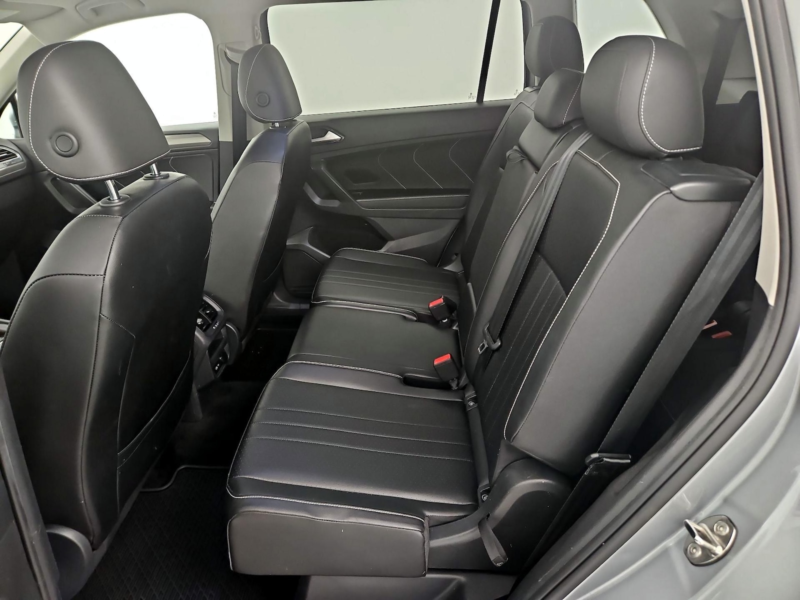 2022 Volkswagen Tiguan SE - Photo 20